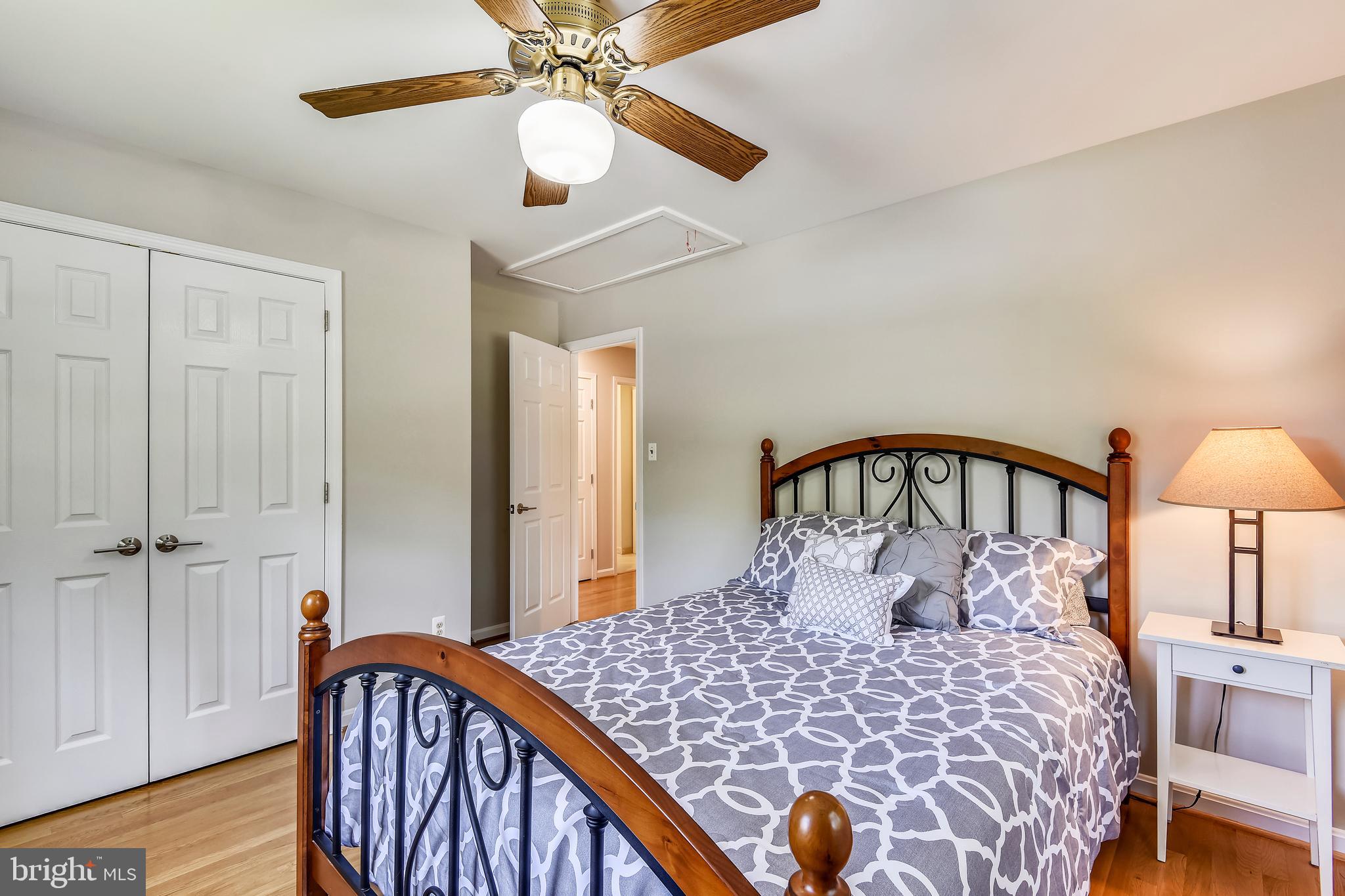 FORT HUNT MANOR - Residential