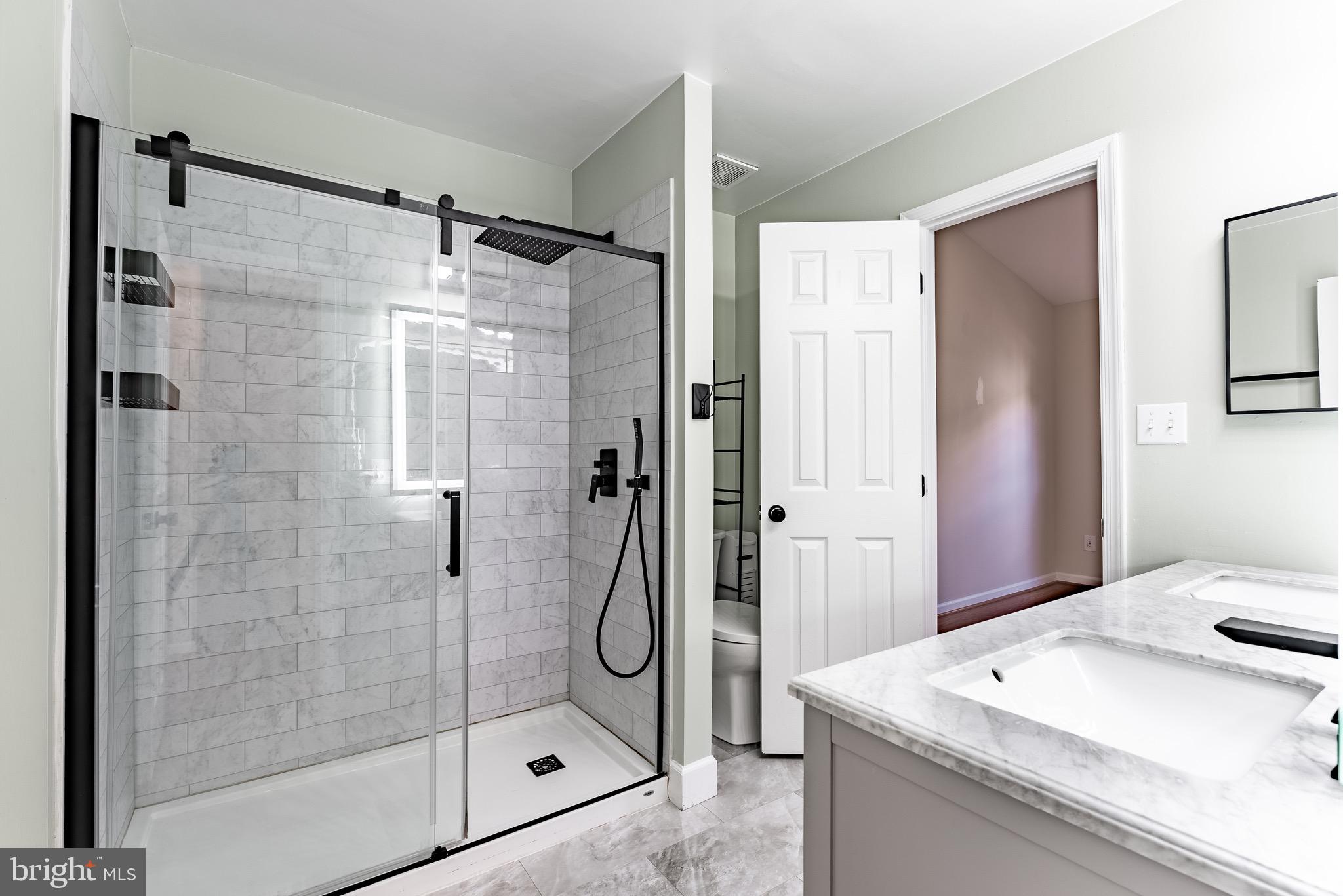 MONTCLAIR MEWS - Residential