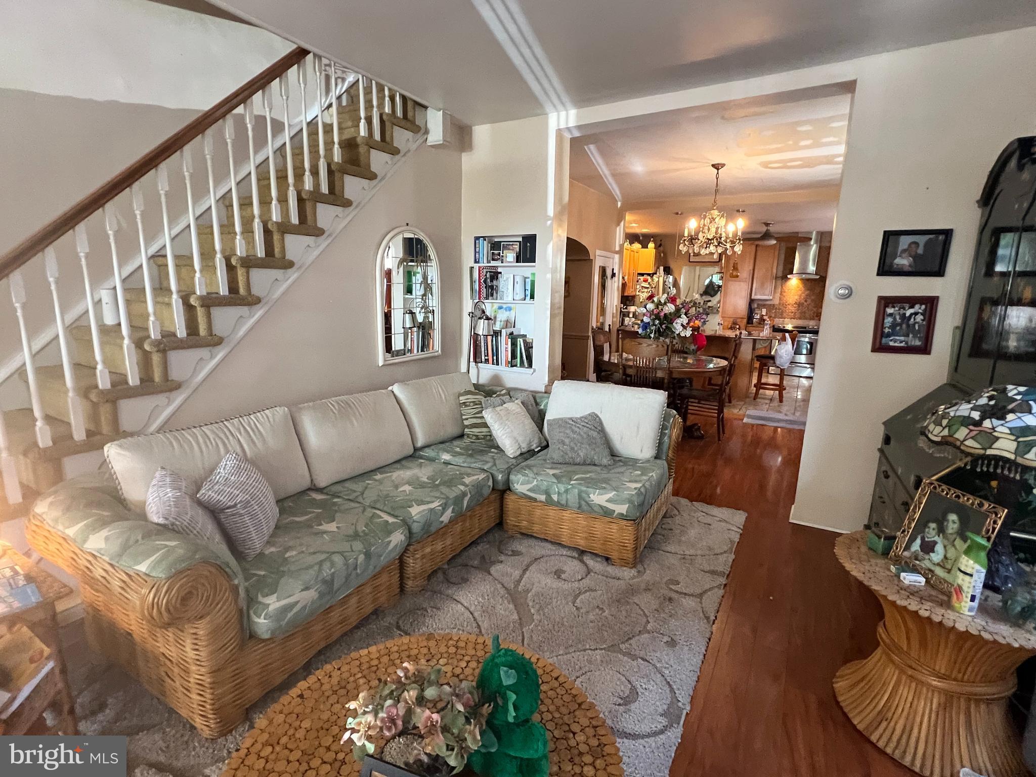 GIRARD ESTATES - Residential