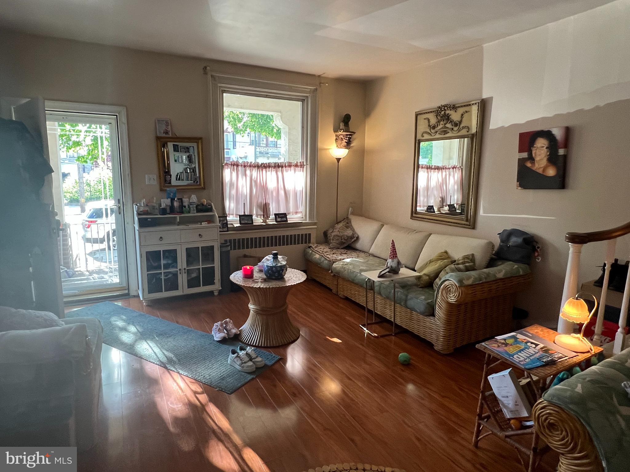 GIRARD ESTATES - Residential