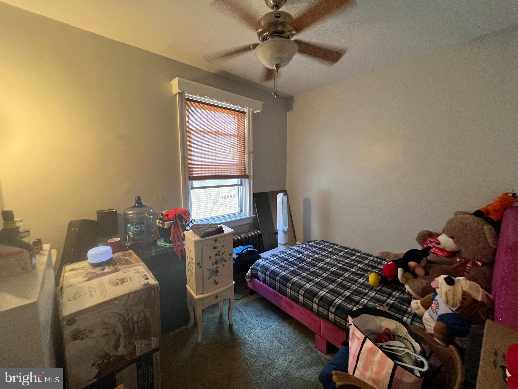GIRARD ESTATES - Residential