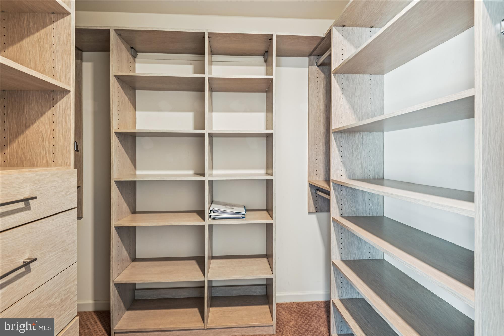 MORRIS PLACE - Residential