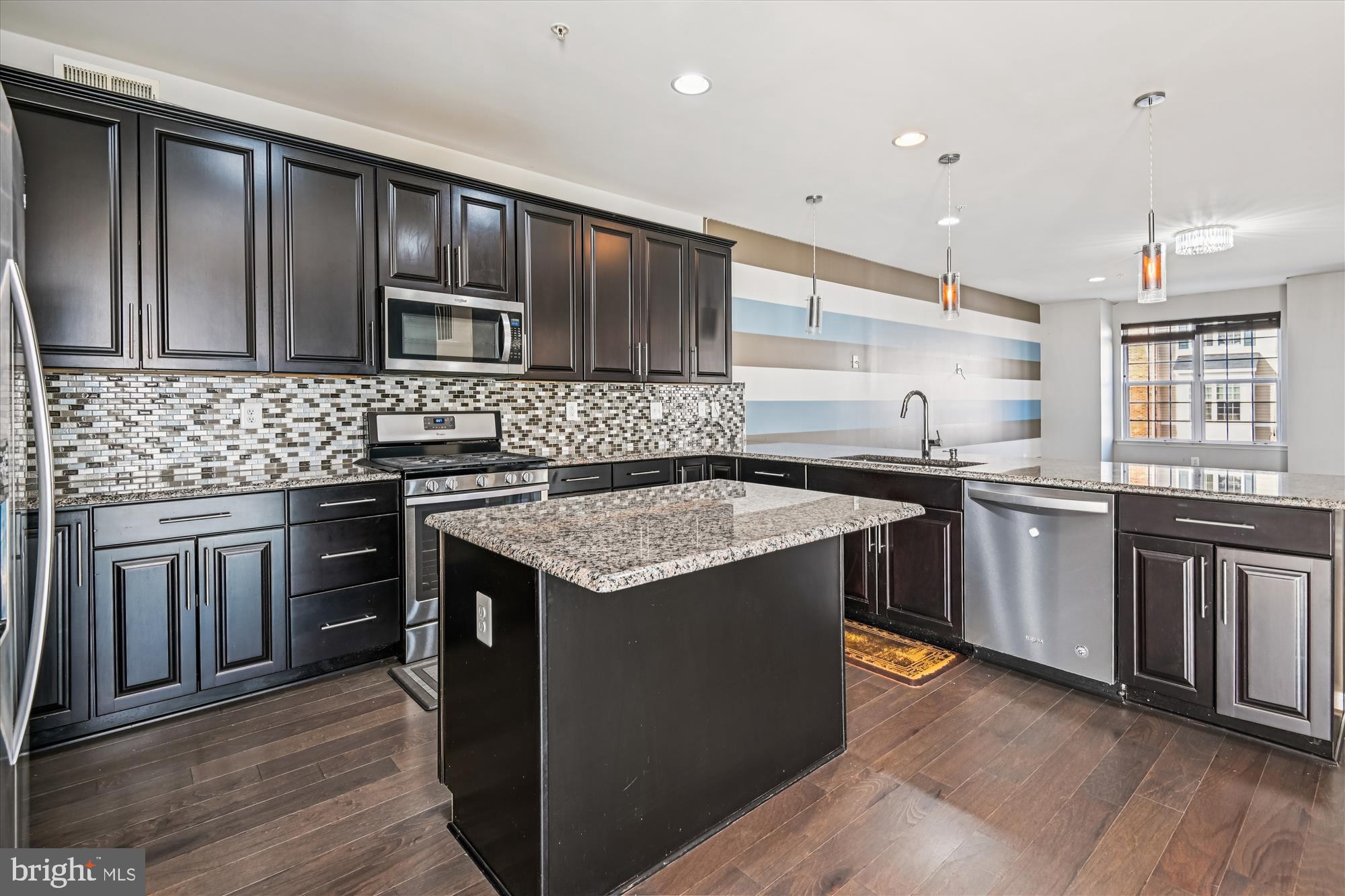 MORRIS PLACE - Residential