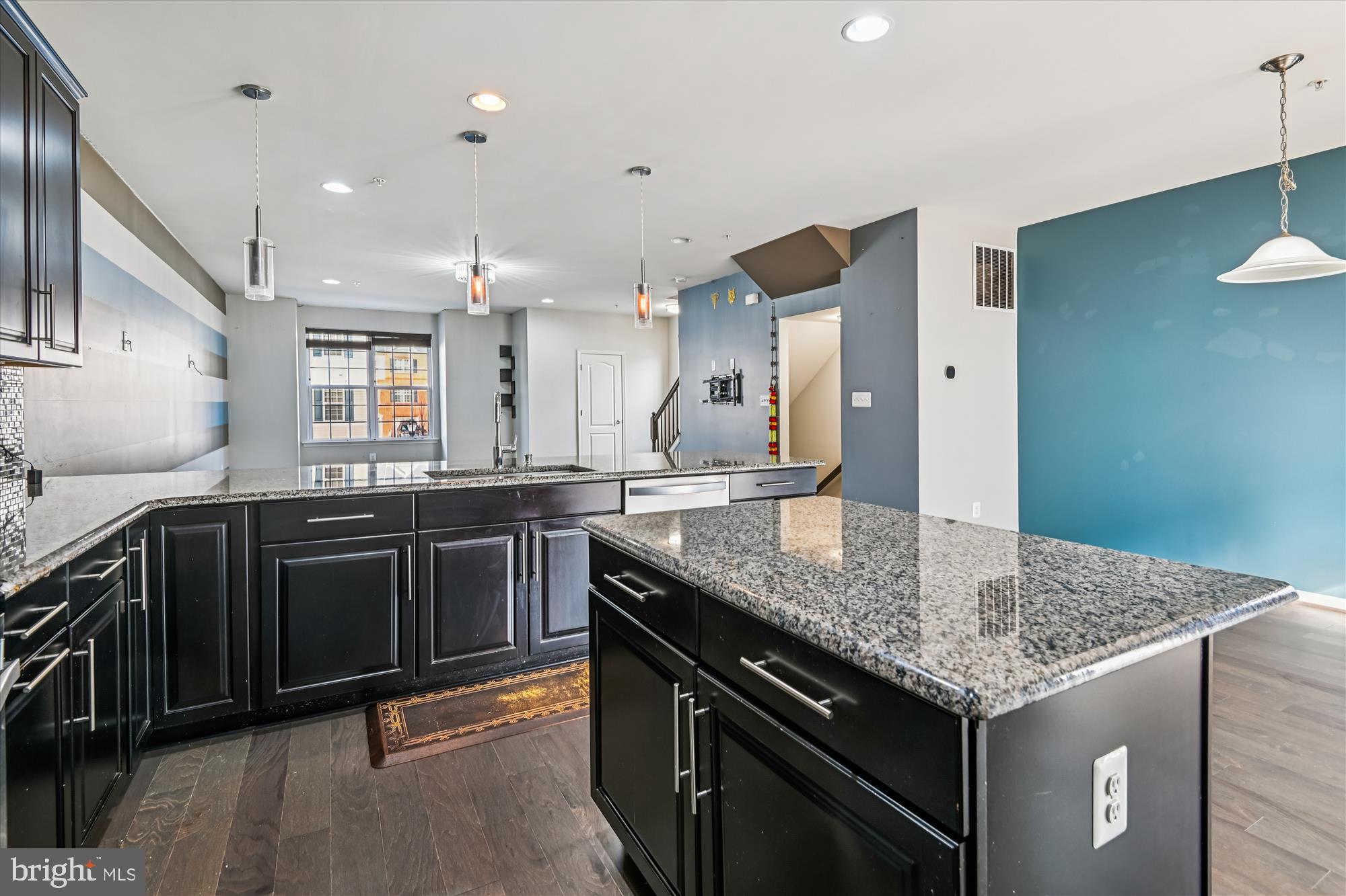 MORRIS PLACE - Residential