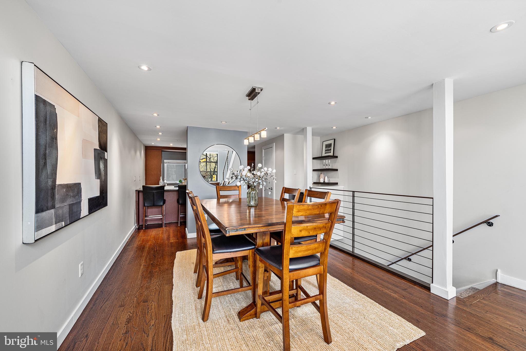 FAIRMOUNT - Residential