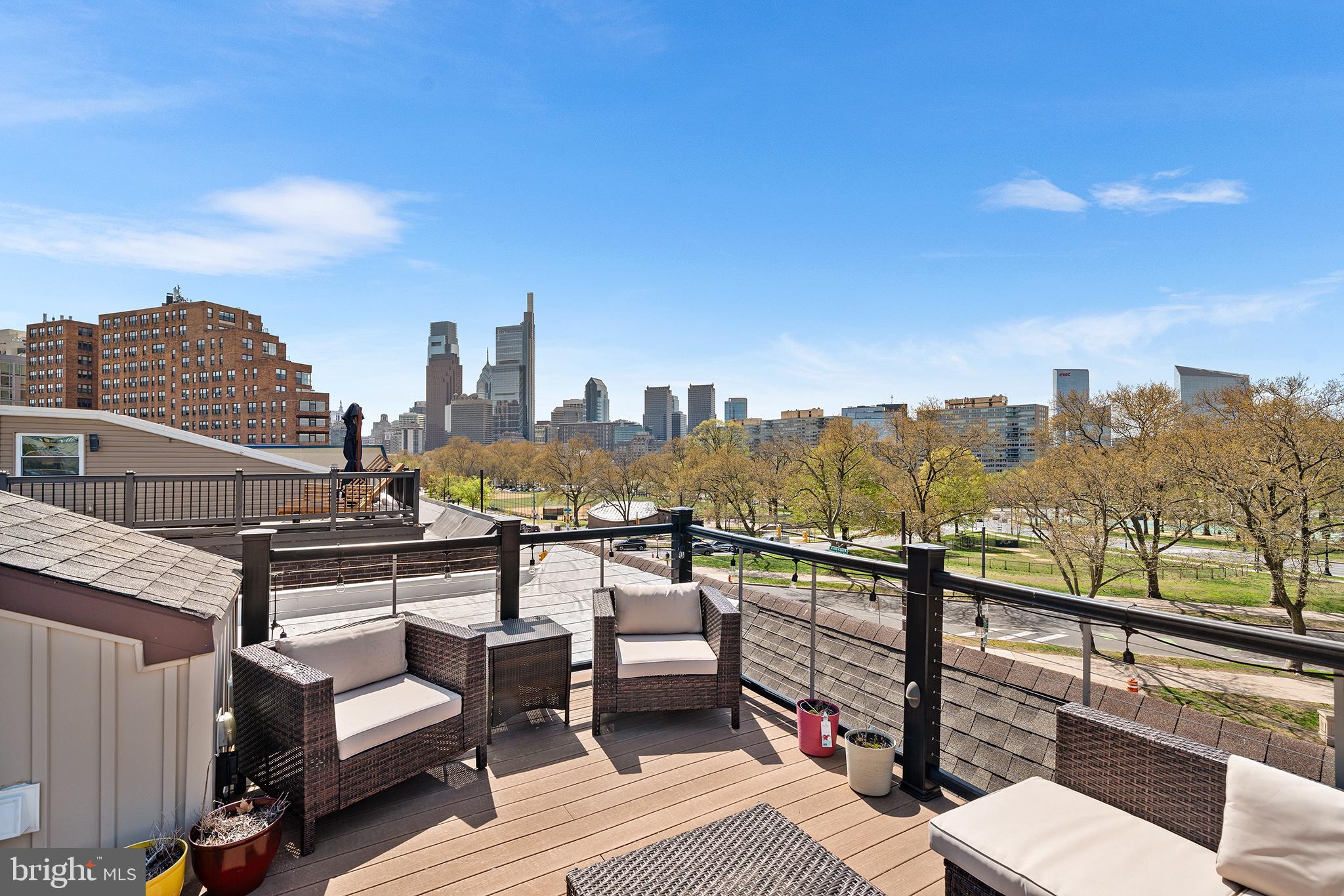 FAIRMOUNT - Residential