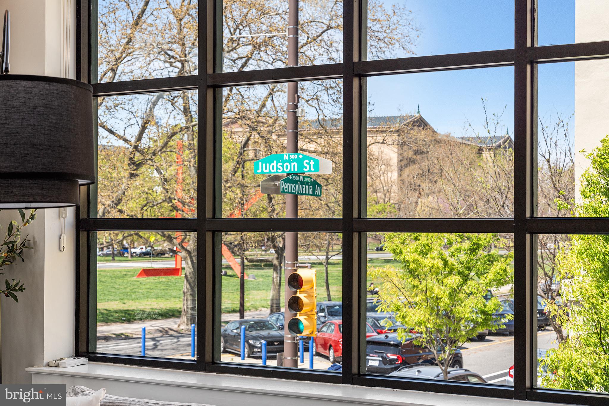 FAIRMOUNT - Residential