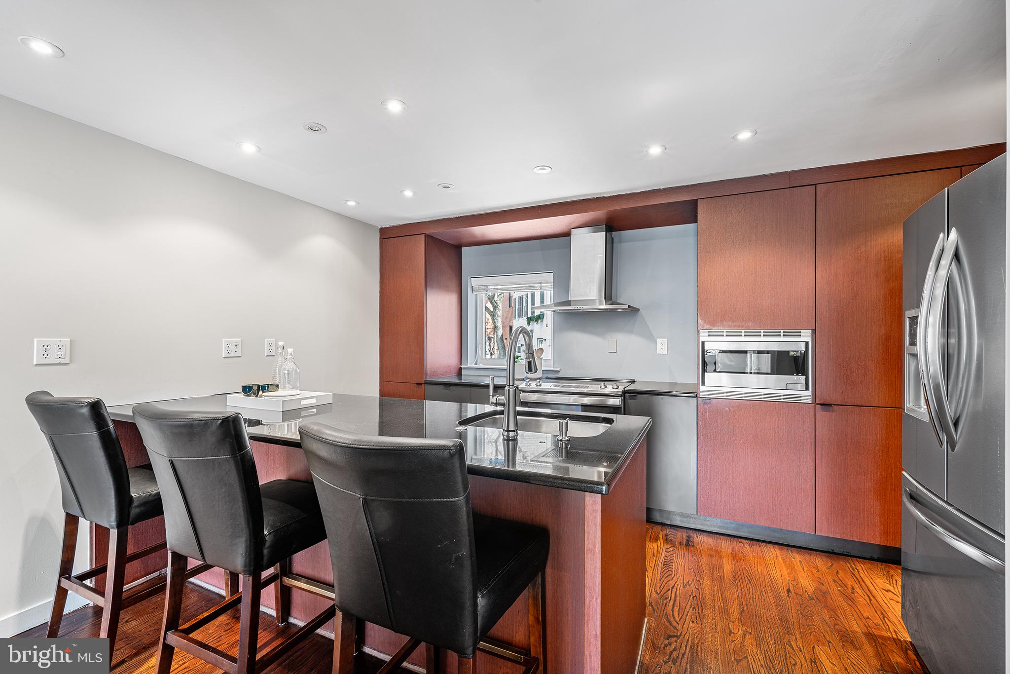 FAIRMOUNT - Residential