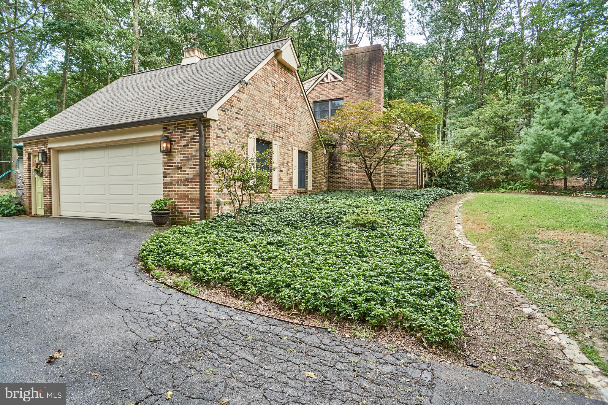 WHITE ROCK ACRES - Residential