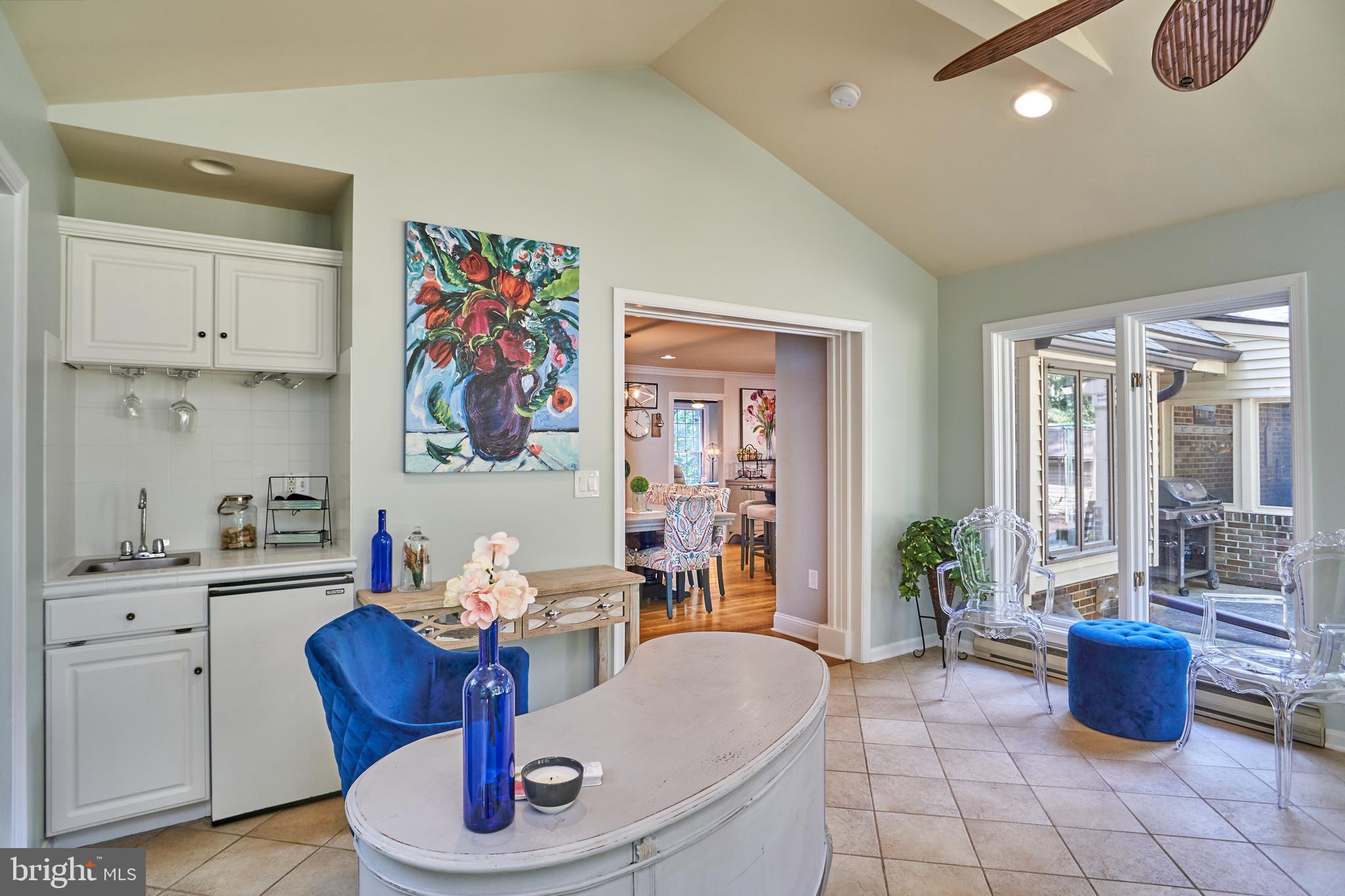 WHITE ROCK ACRES - Residential