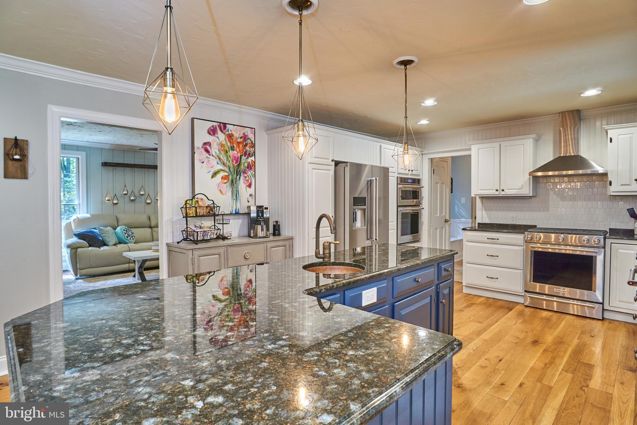 WHITE ROCK ACRES - Residential