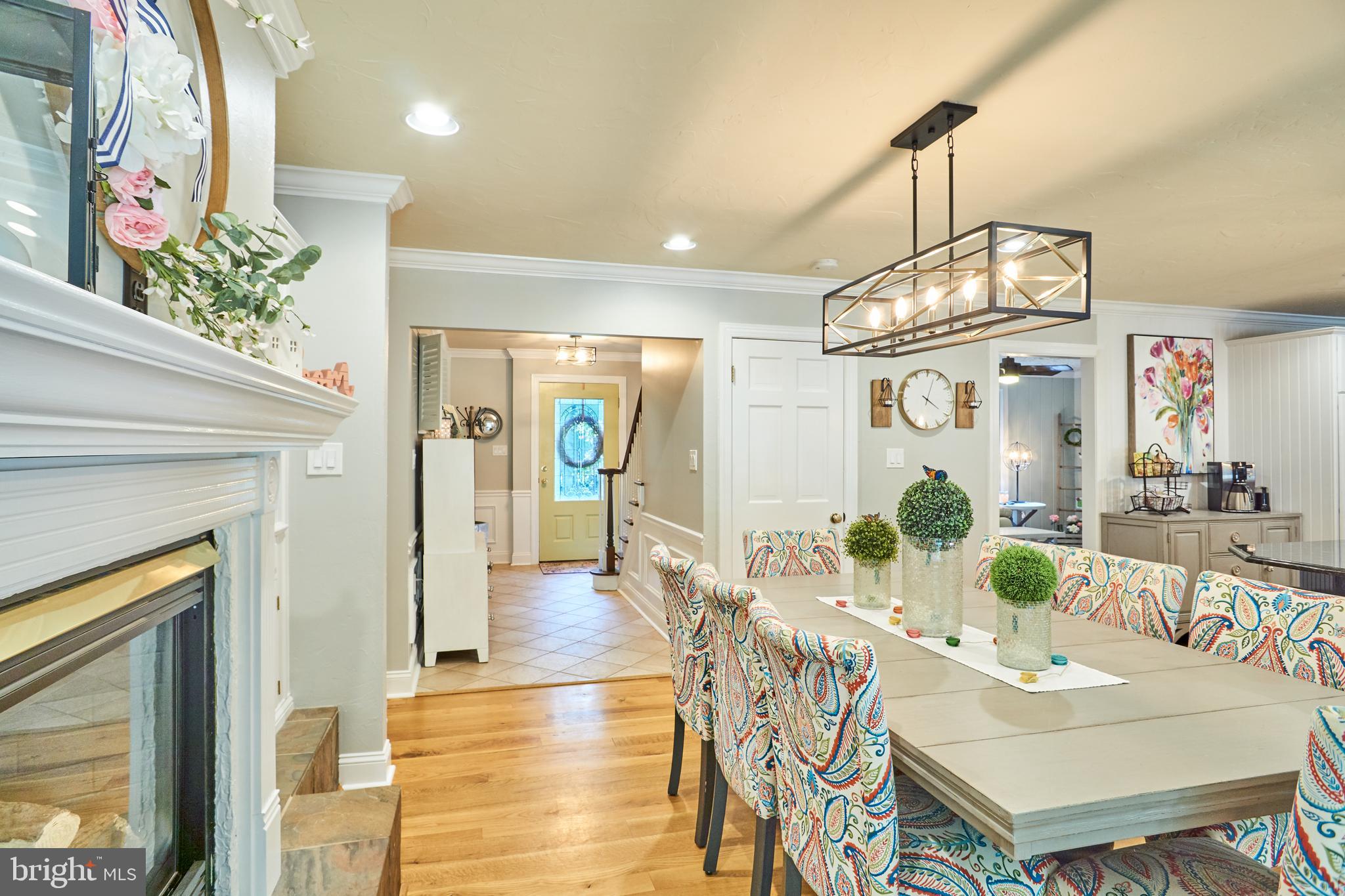 WHITE ROCK ACRES - Residential