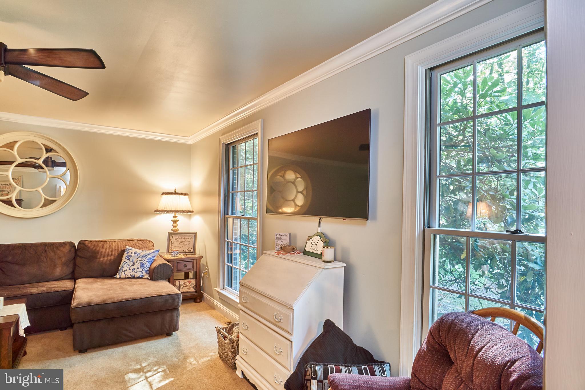WHITE ROCK ACRES - Residential
