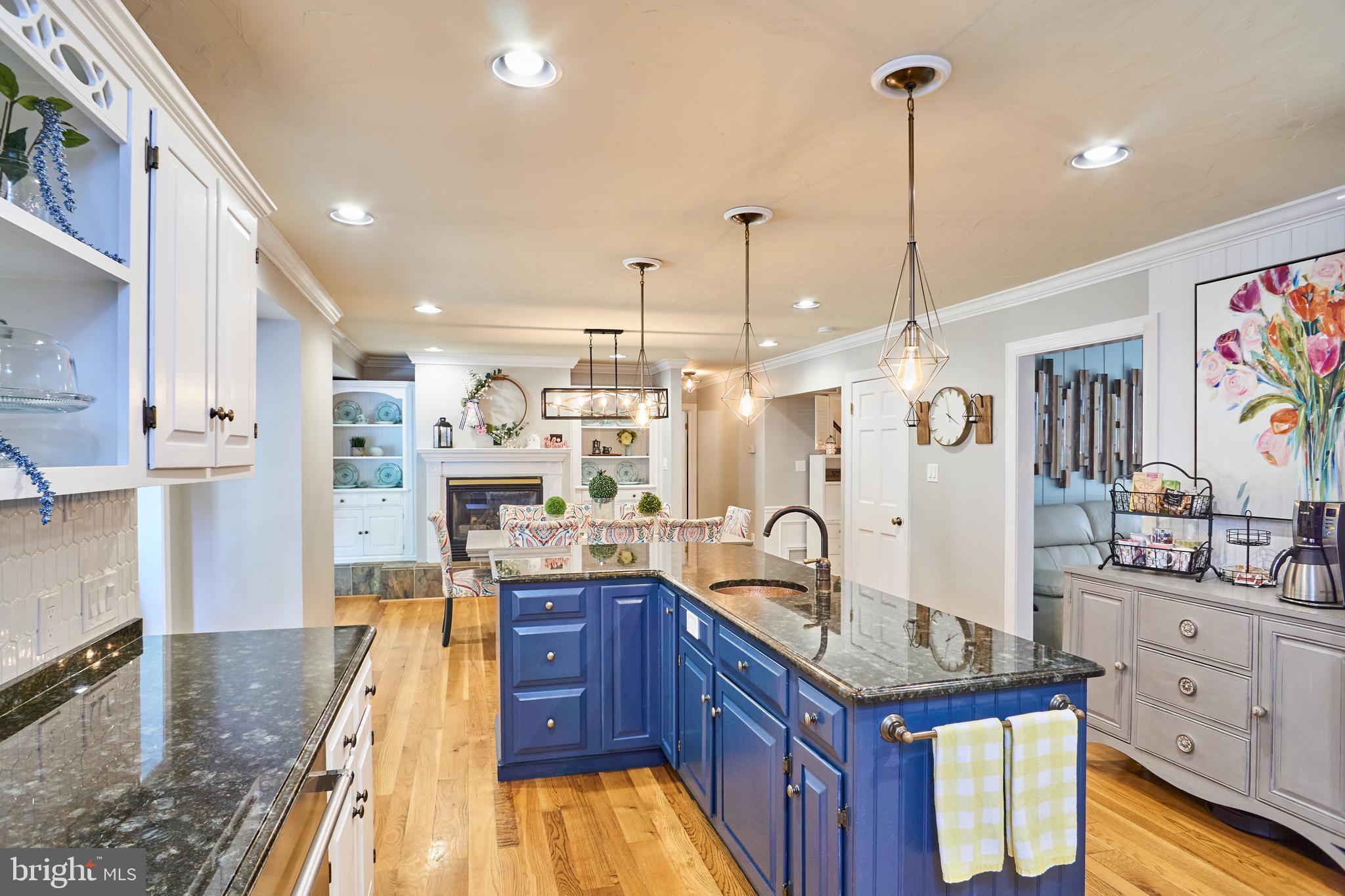 WHITE ROCK ACRES - Residential