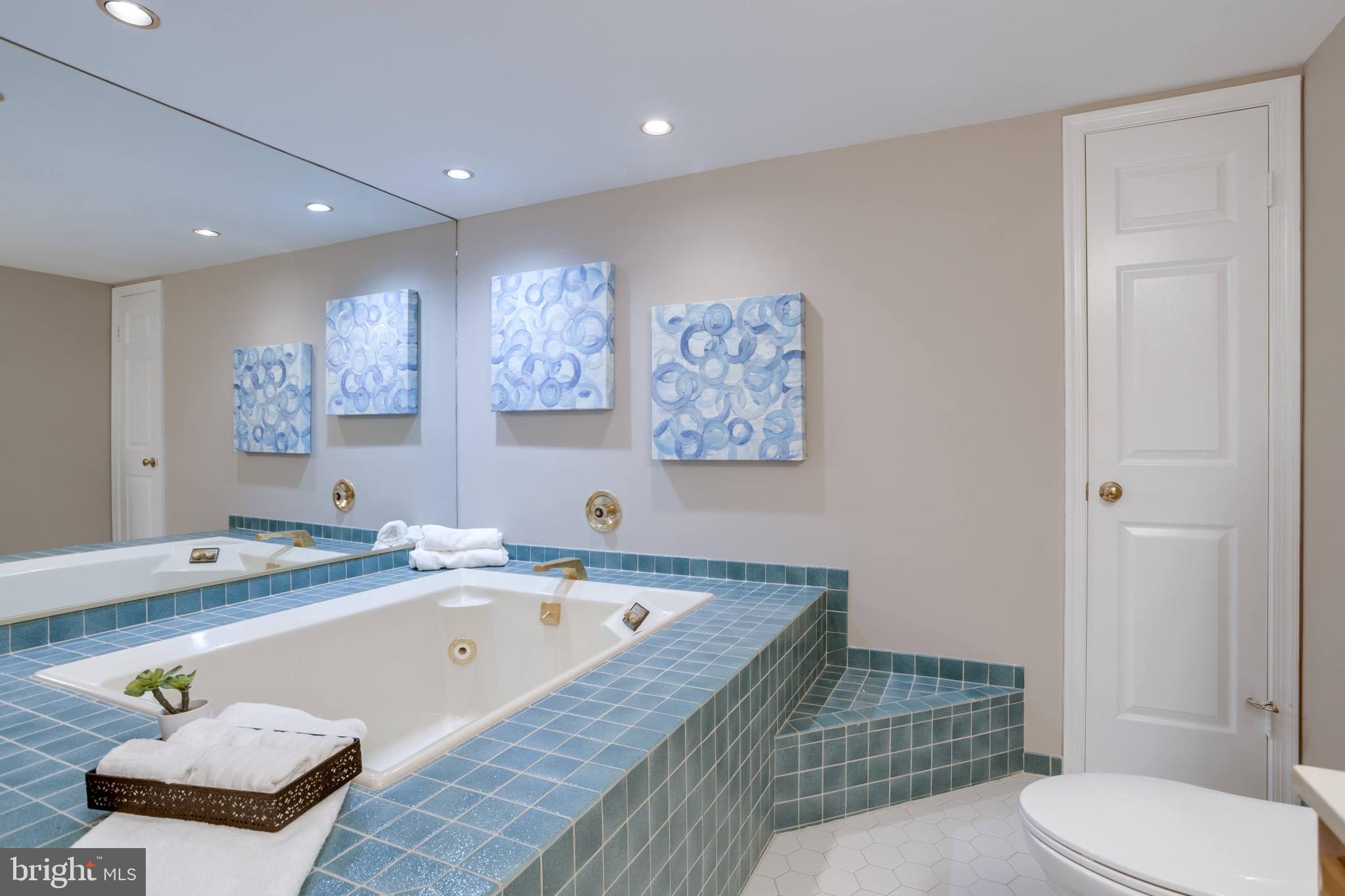 RUSTFIELD - Residential