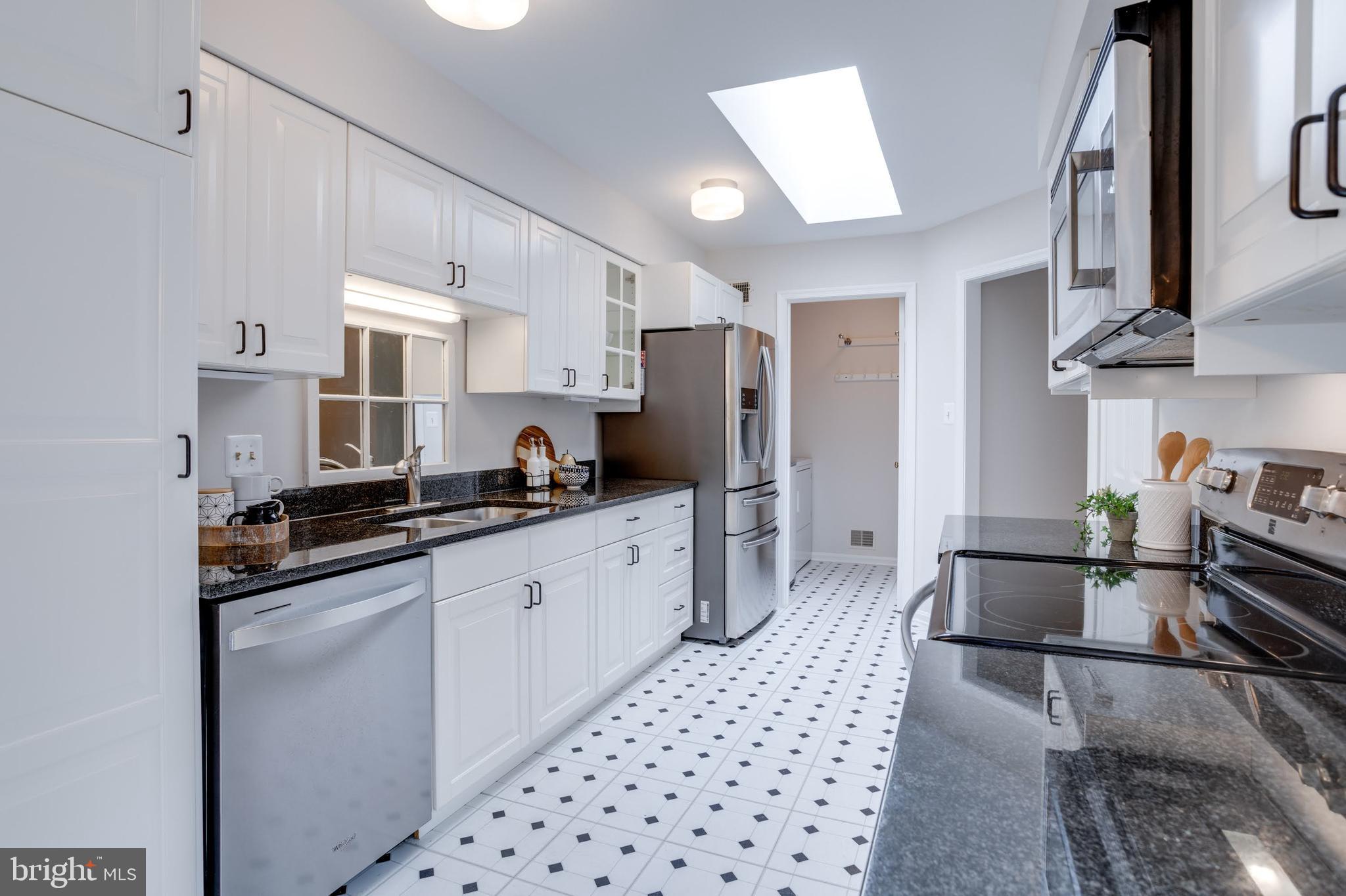 RUSTFIELD - Residential