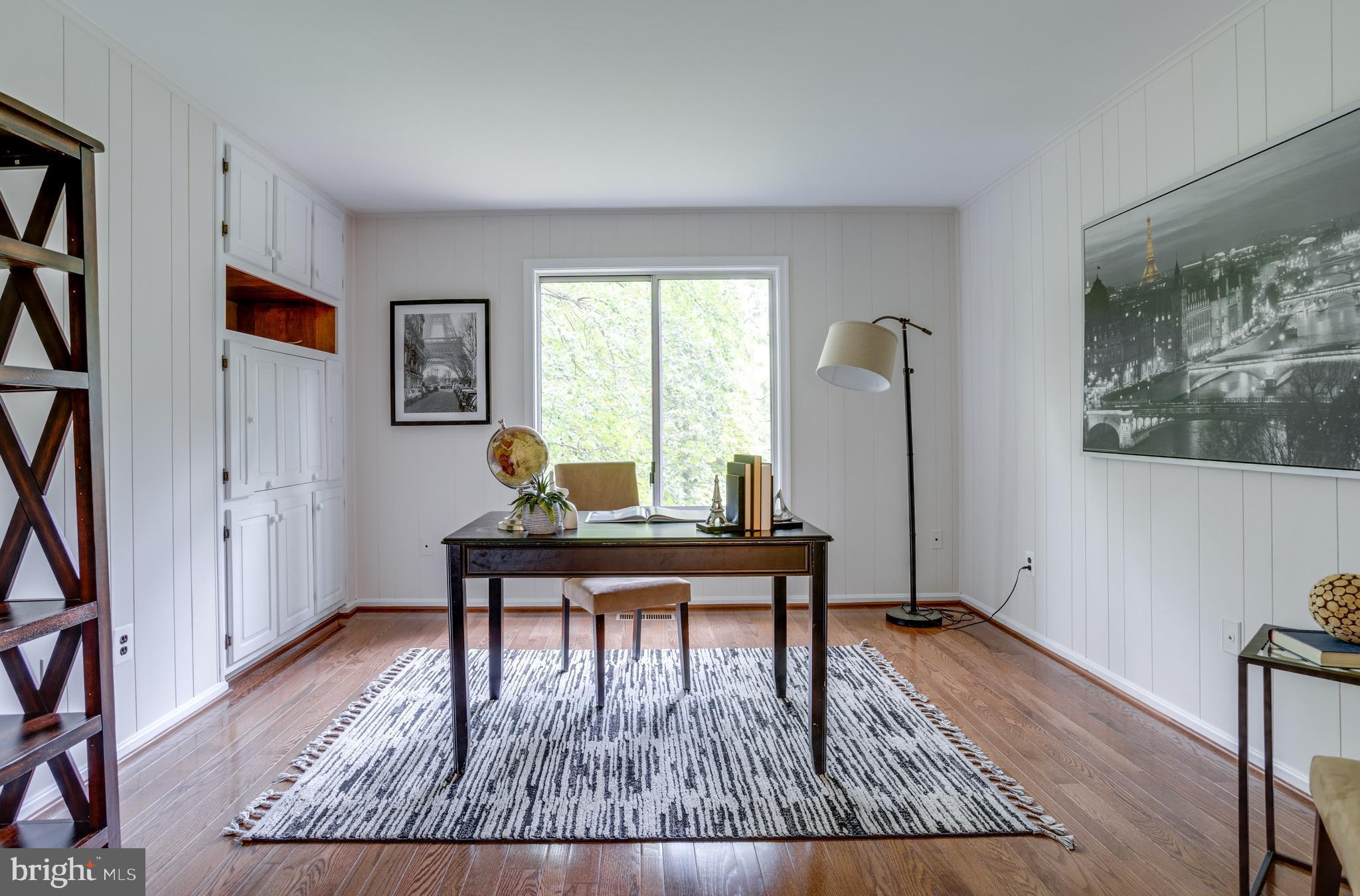 RUSTFIELD - Residential