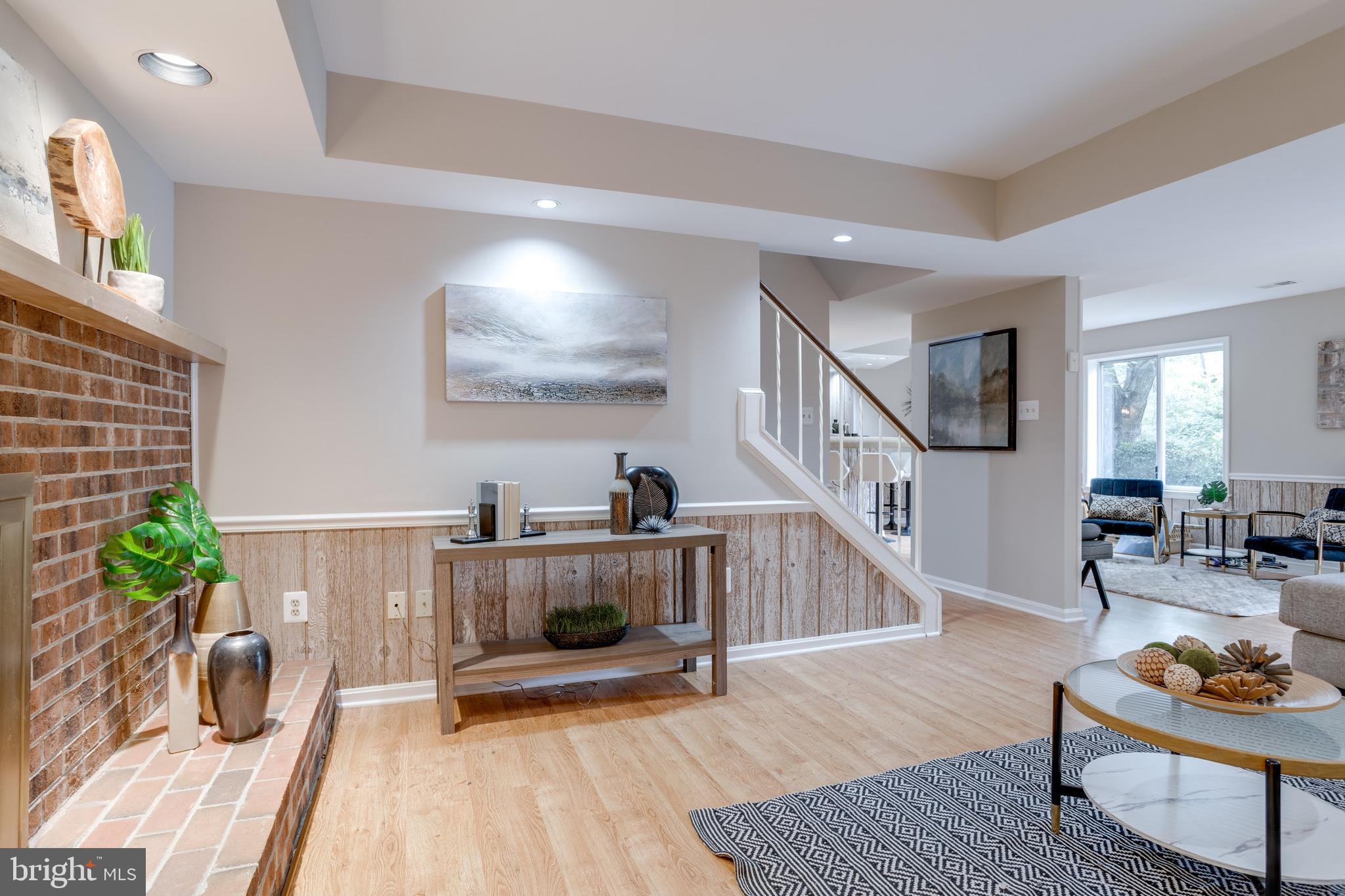 RUSTFIELD - Residential