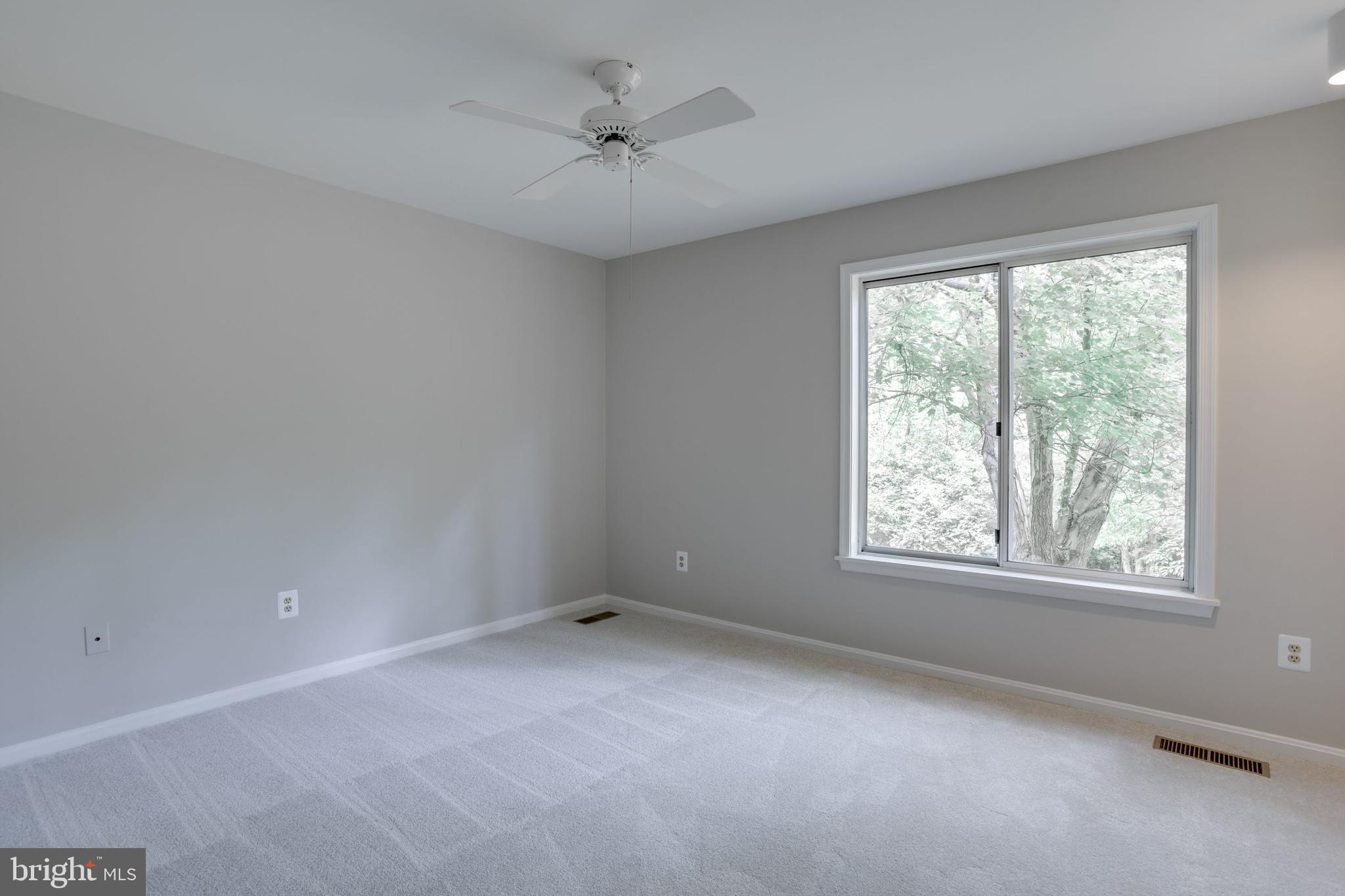 RUSTFIELD - Residential