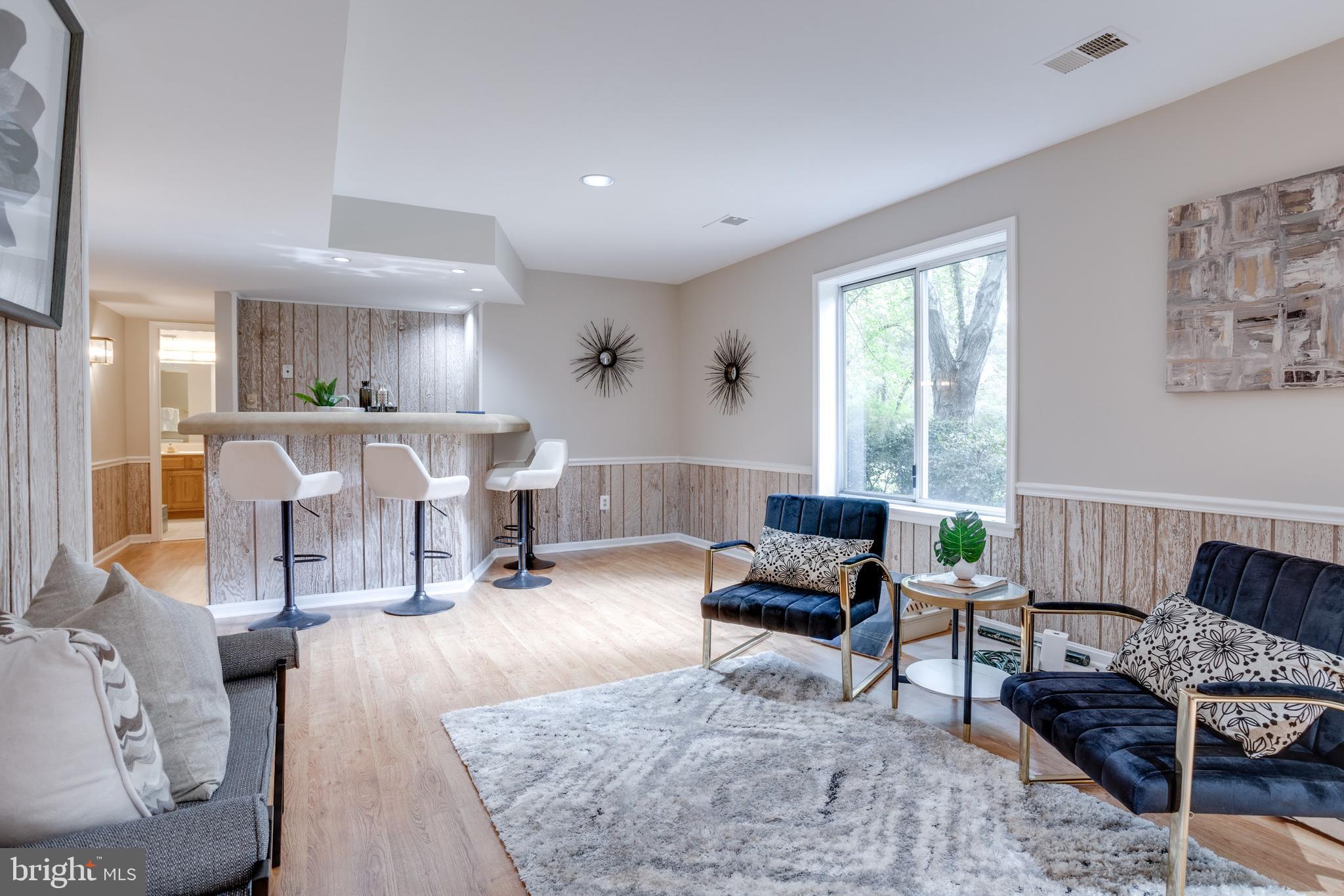 RUSTFIELD - Residential