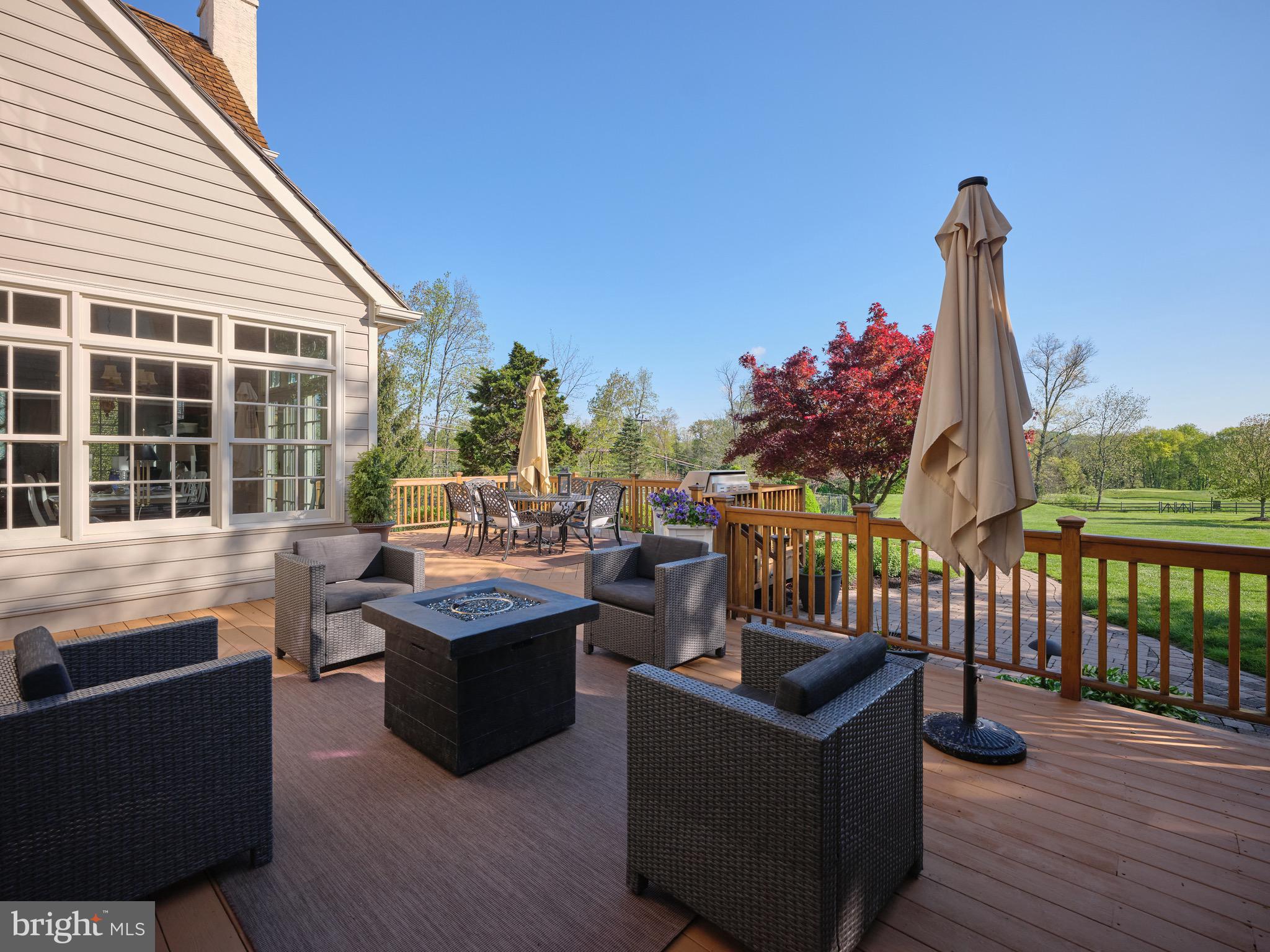 LOOKWAY COURT - Residential