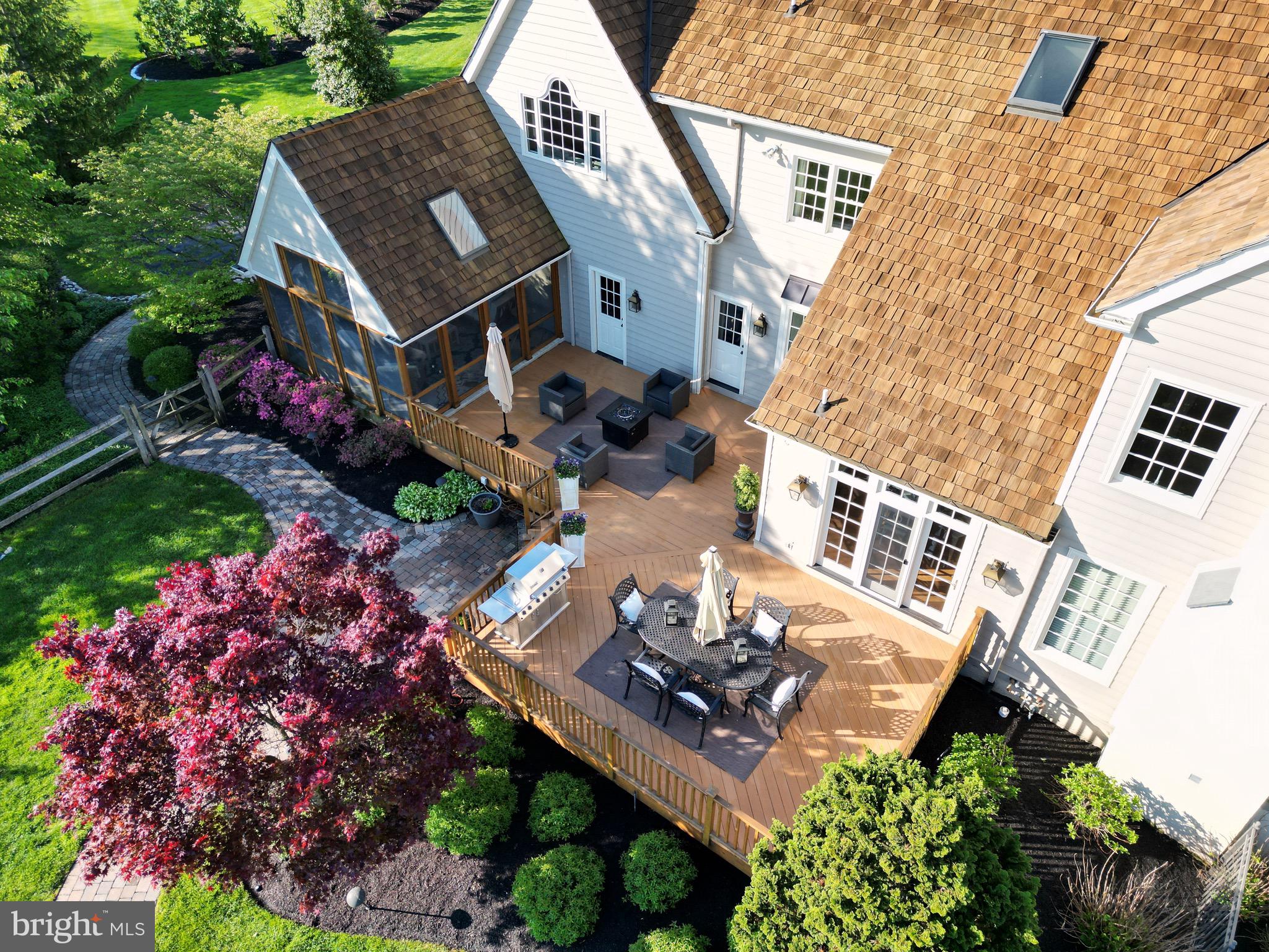 LOOKWAY COURT - Residential