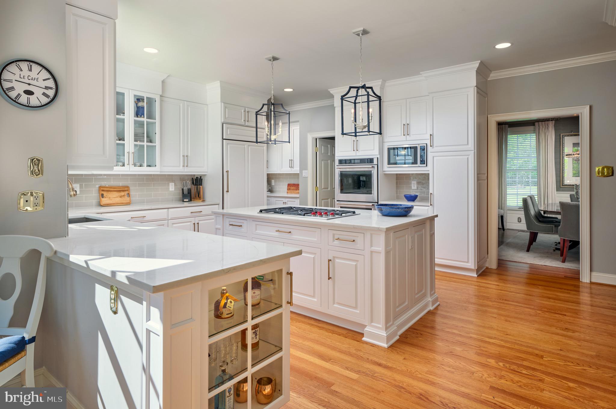 LOOKWAY COURT - Residential