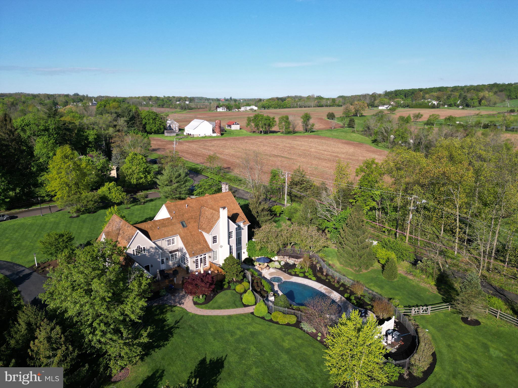 LOOKWAY COURT - Residential