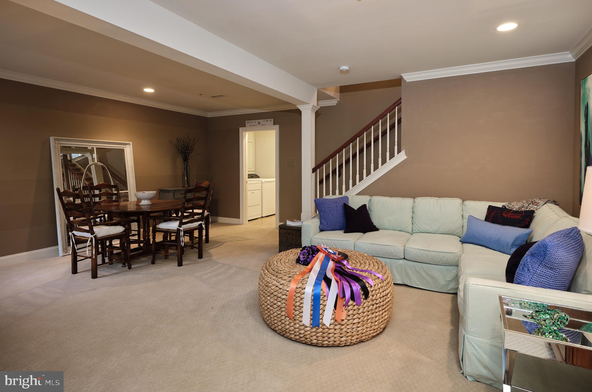 LOOKWAY COURT - Residential