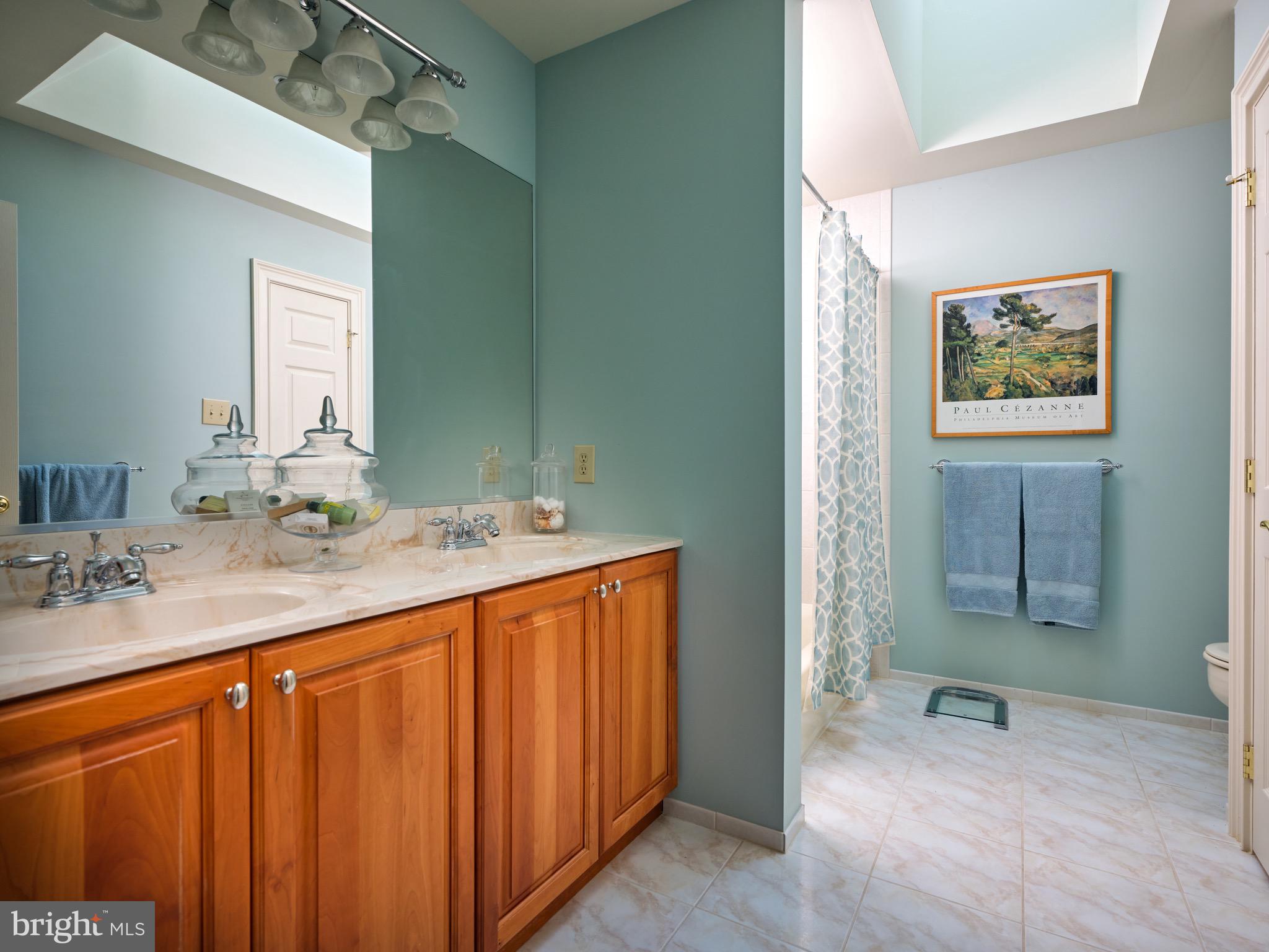 LOOKWAY COURT - Residential