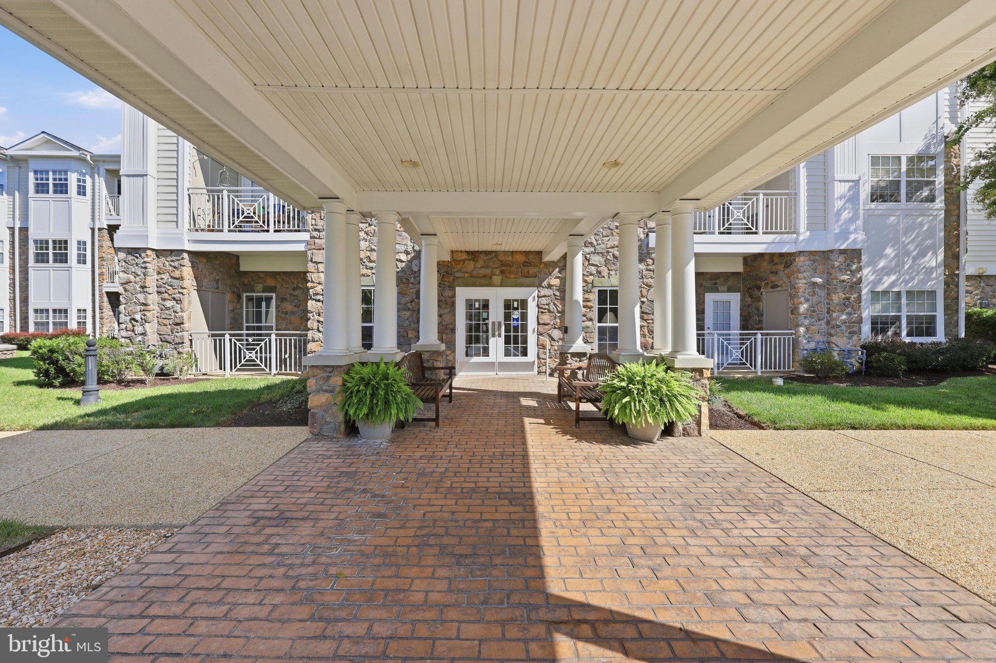 120 BURGESS HILL WAY 207