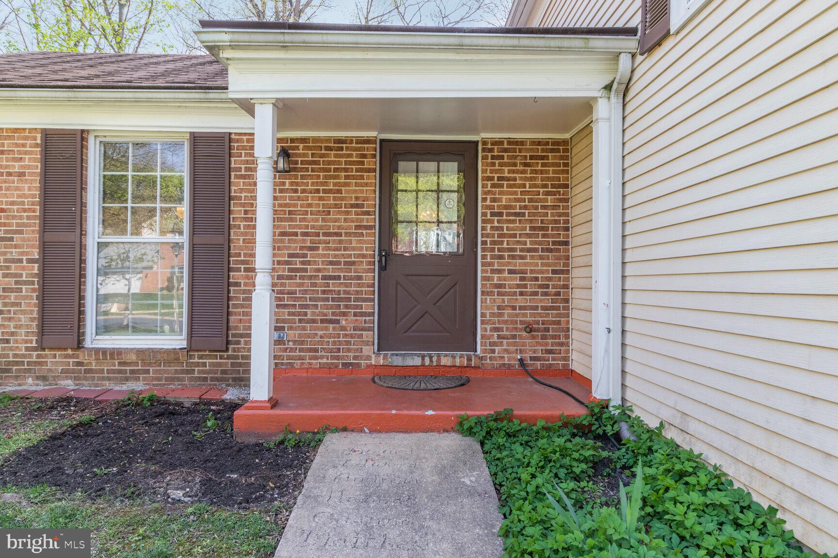 SNOWDENS MILL - Residential