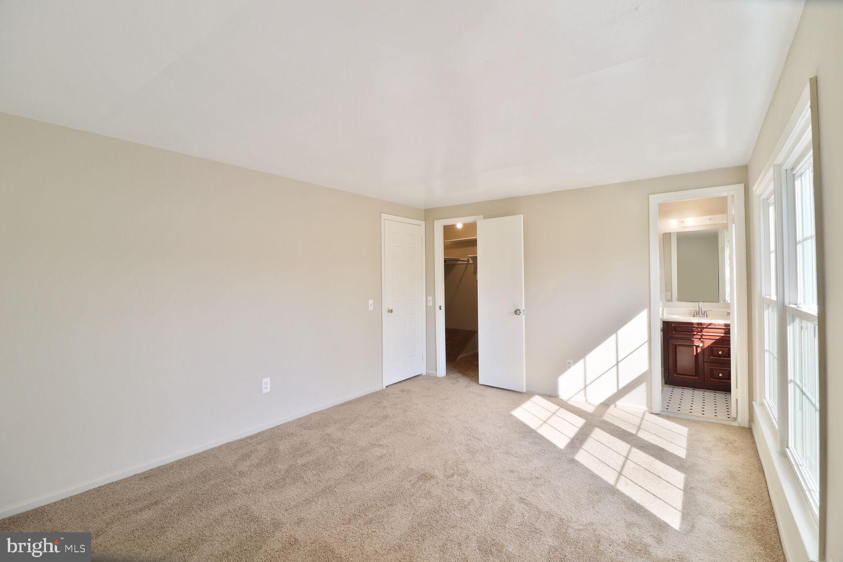 SNOWDENS MILL - Residential