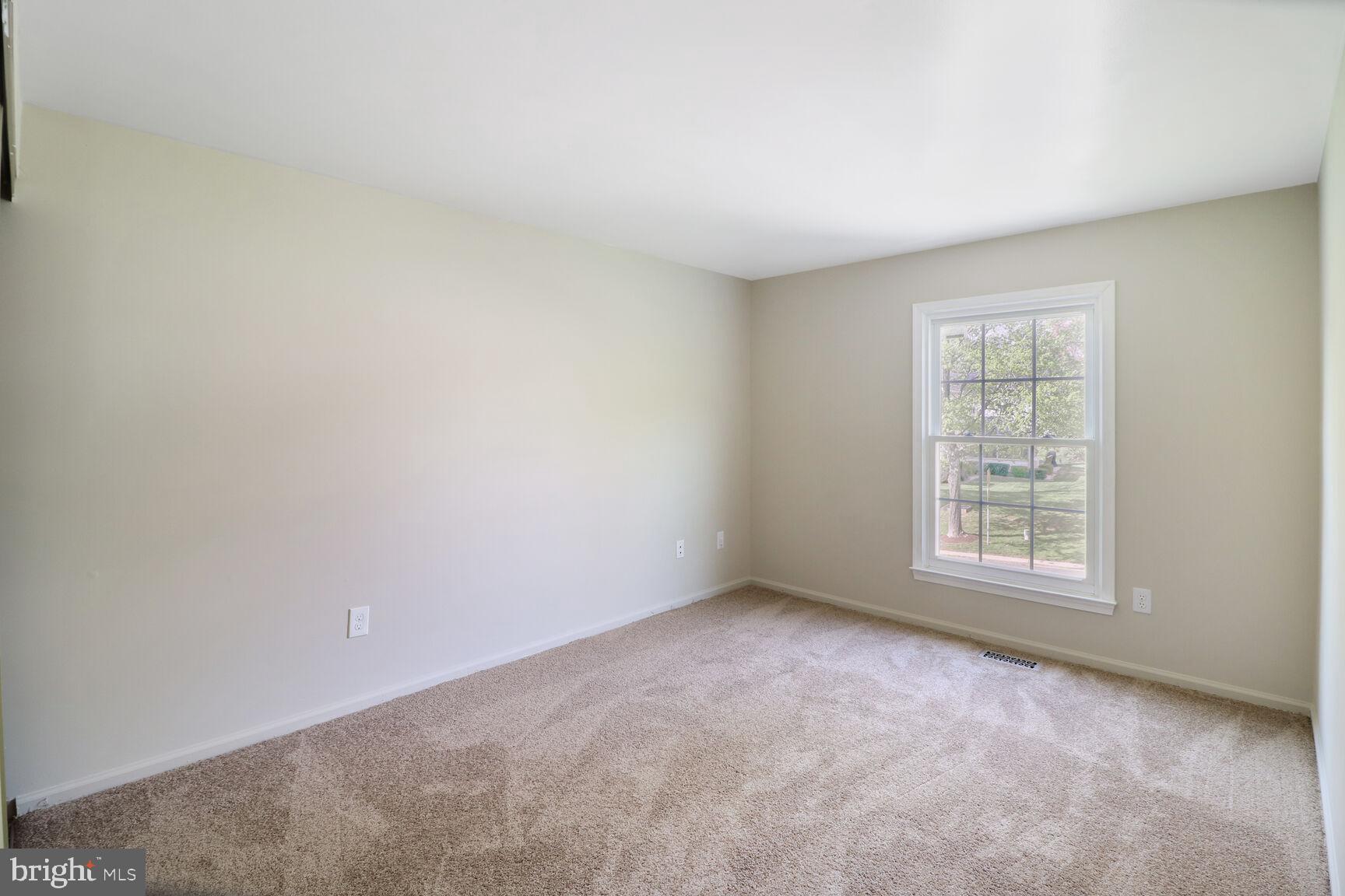 SNOWDENS MILL - Residential