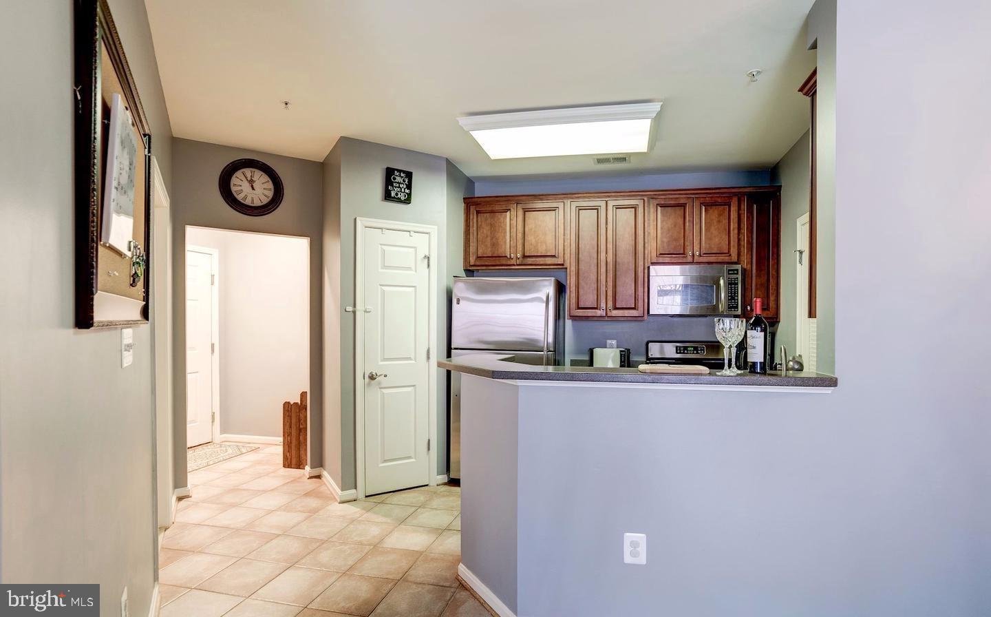 21228 MCFADDEN SQUARE 211