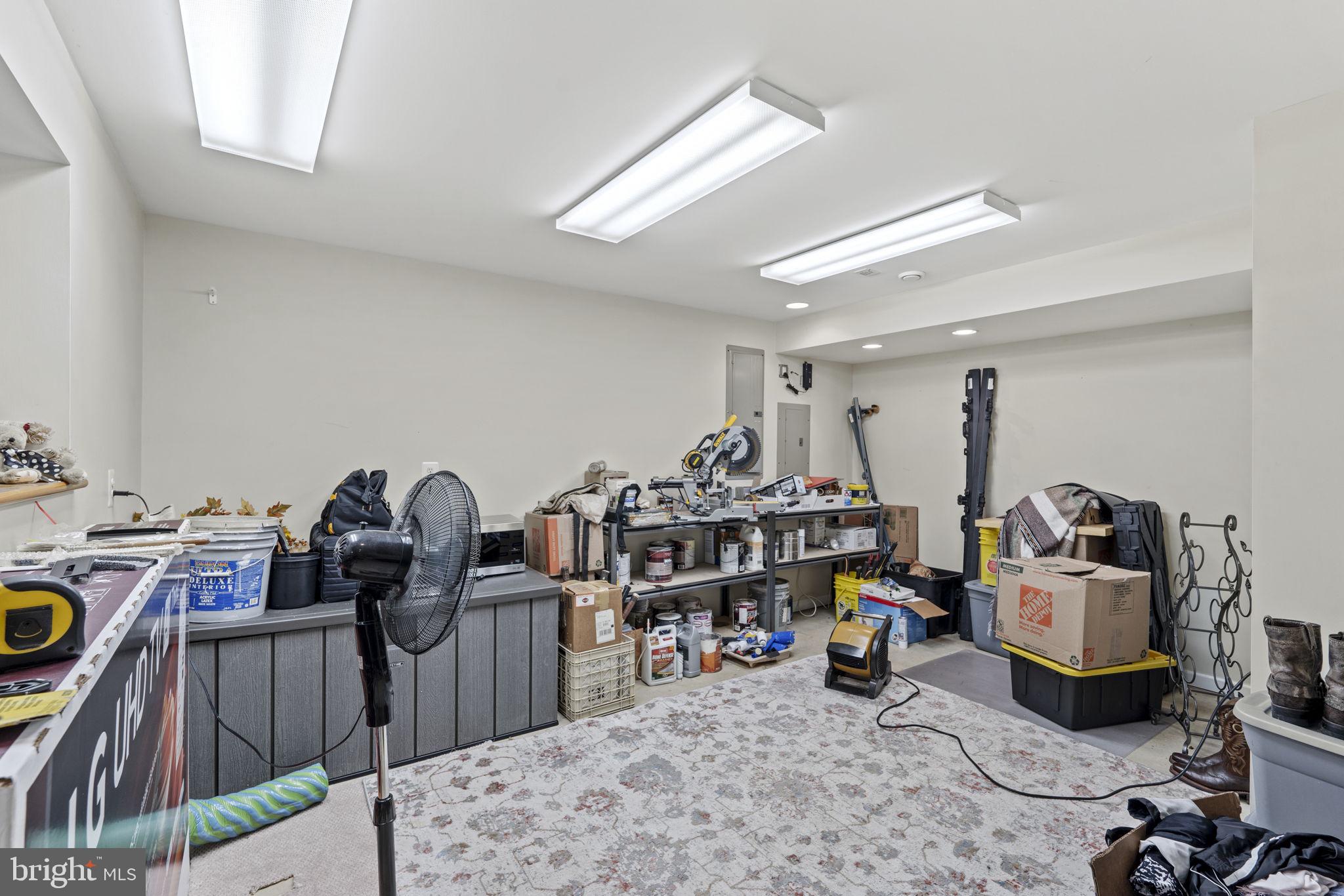 TAVISTOCK FARMS - Residential