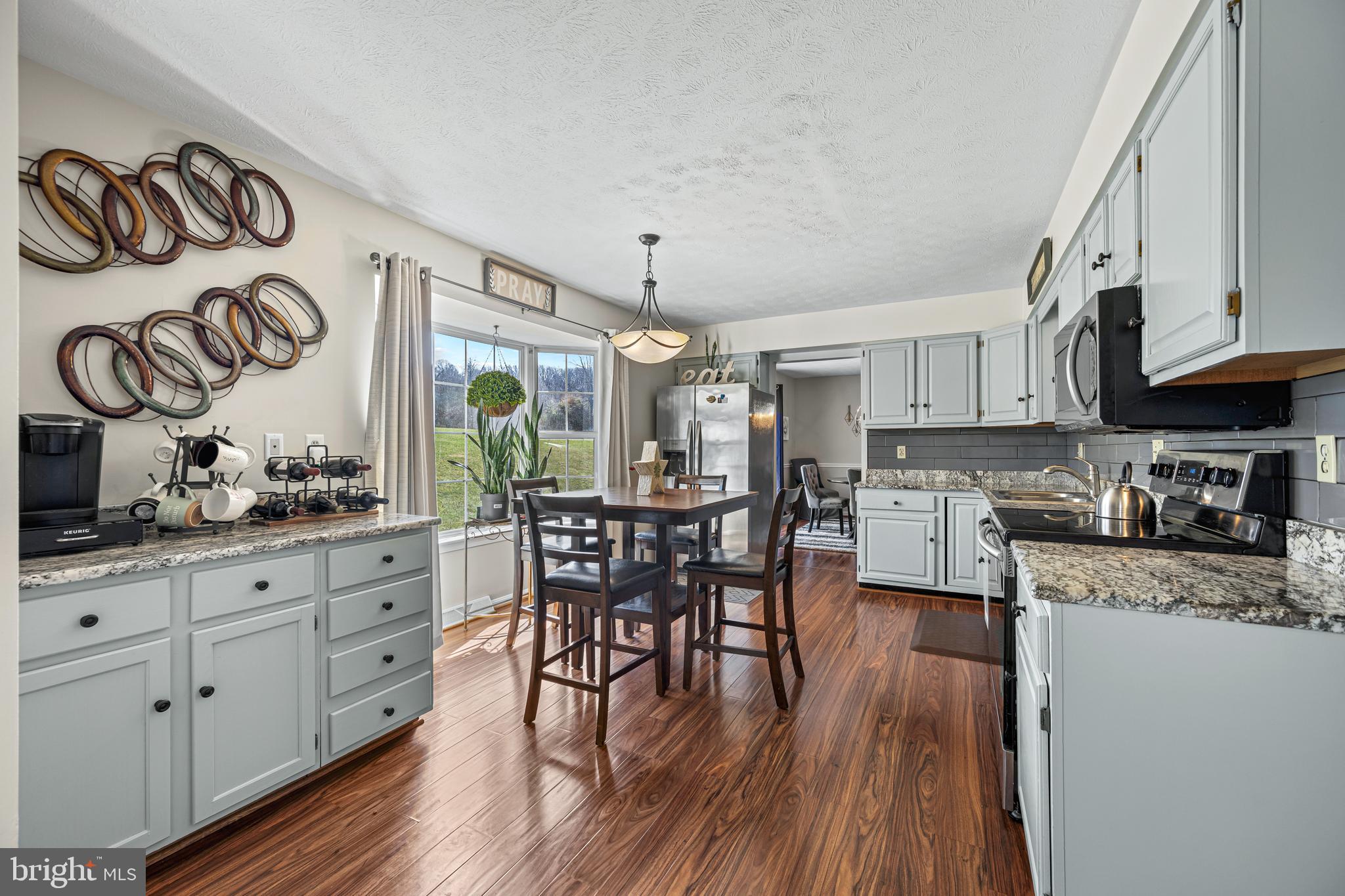 FURNACE HILLS - Residential