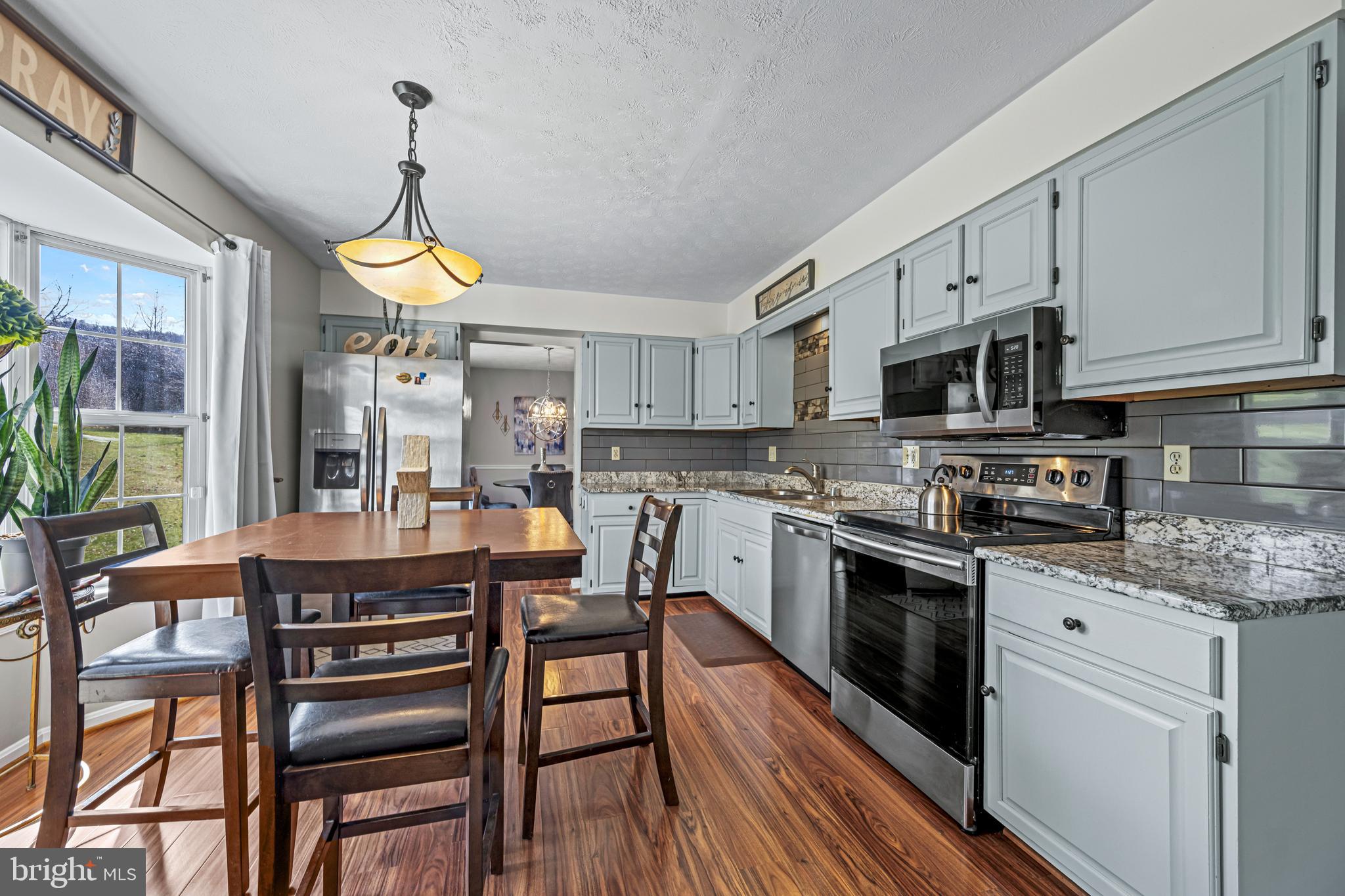 FURNACE HILLS - Residential