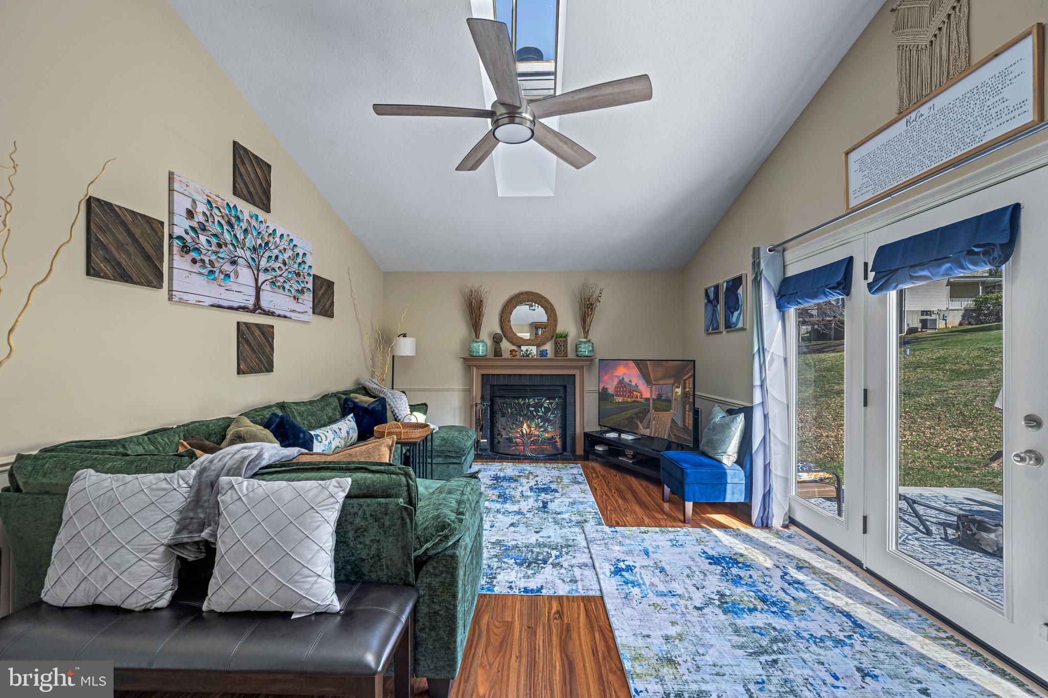 FURNACE HILLS - Residential