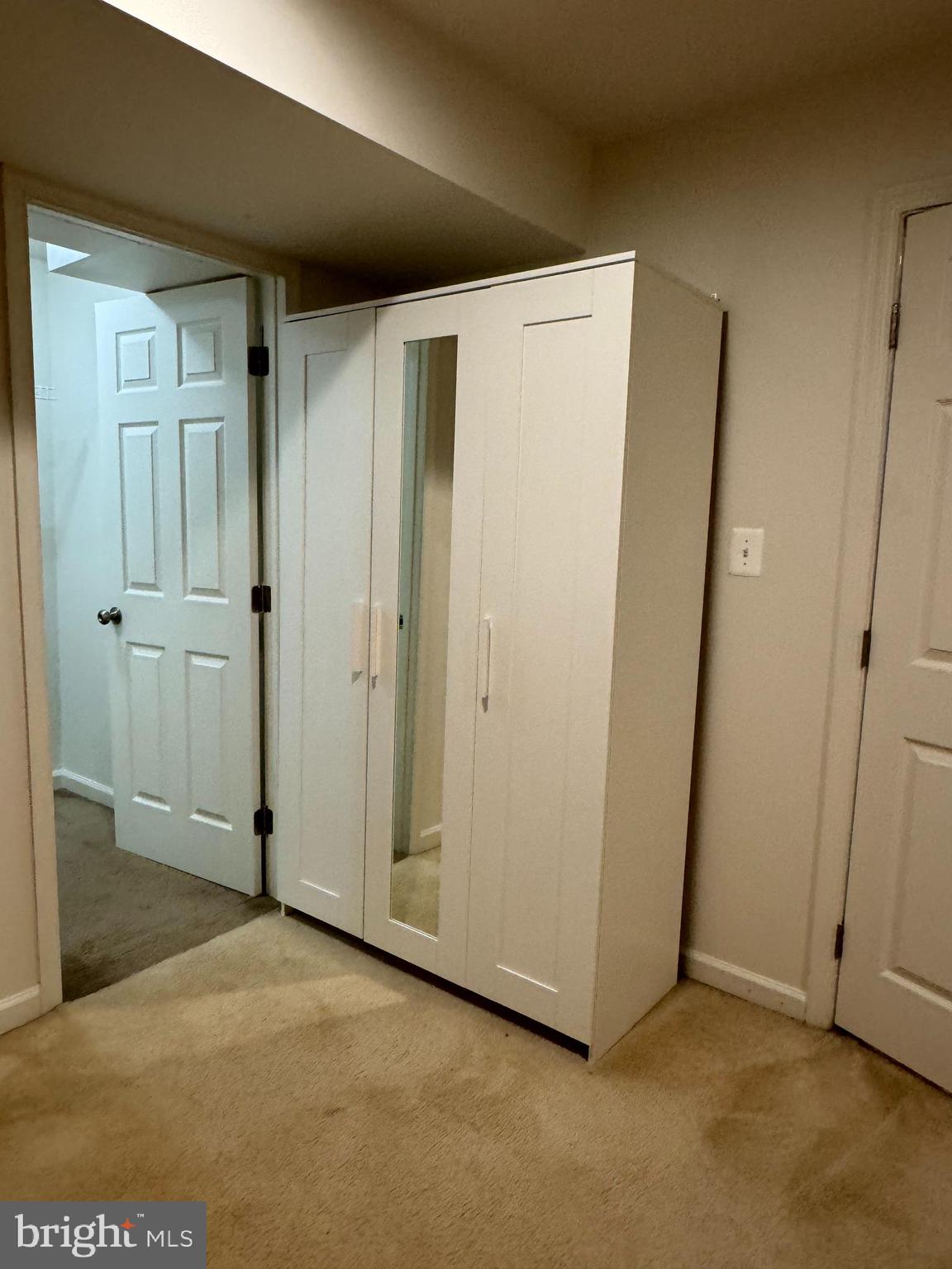 PORT POTOMAC - Residential Lease