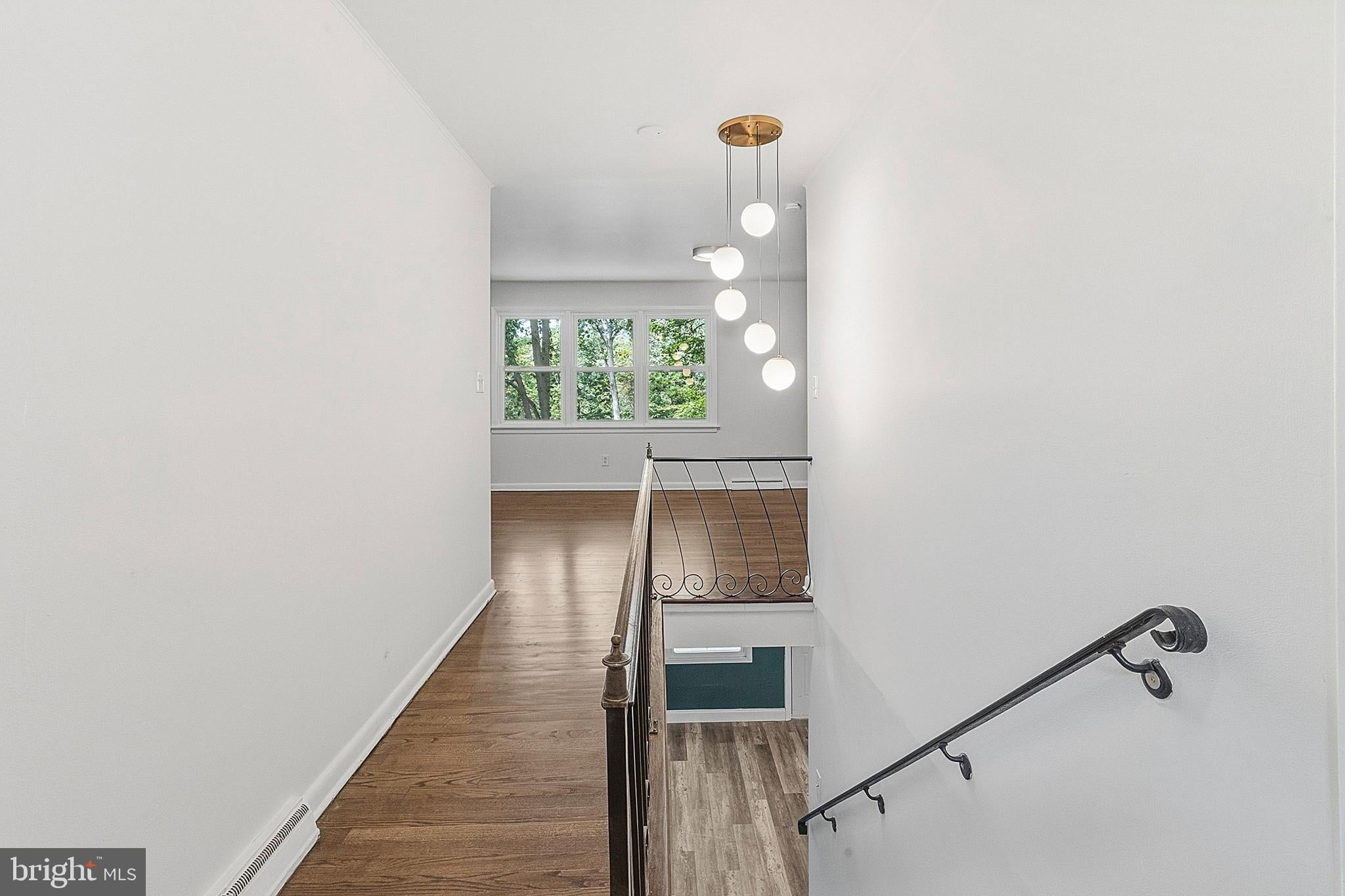 32 MONTAGUE AVENUE