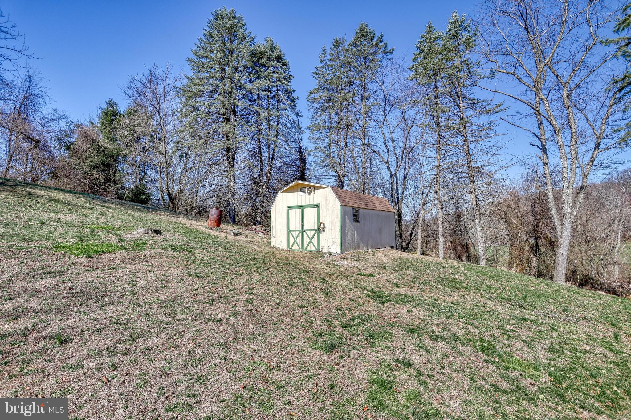 SPRING GROVE - Residential