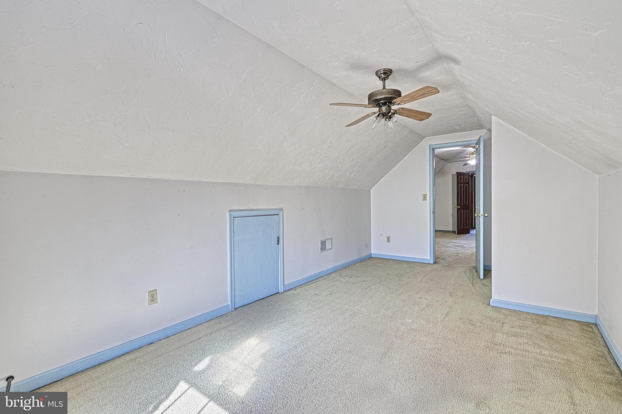 SPRING GROVE - Residential