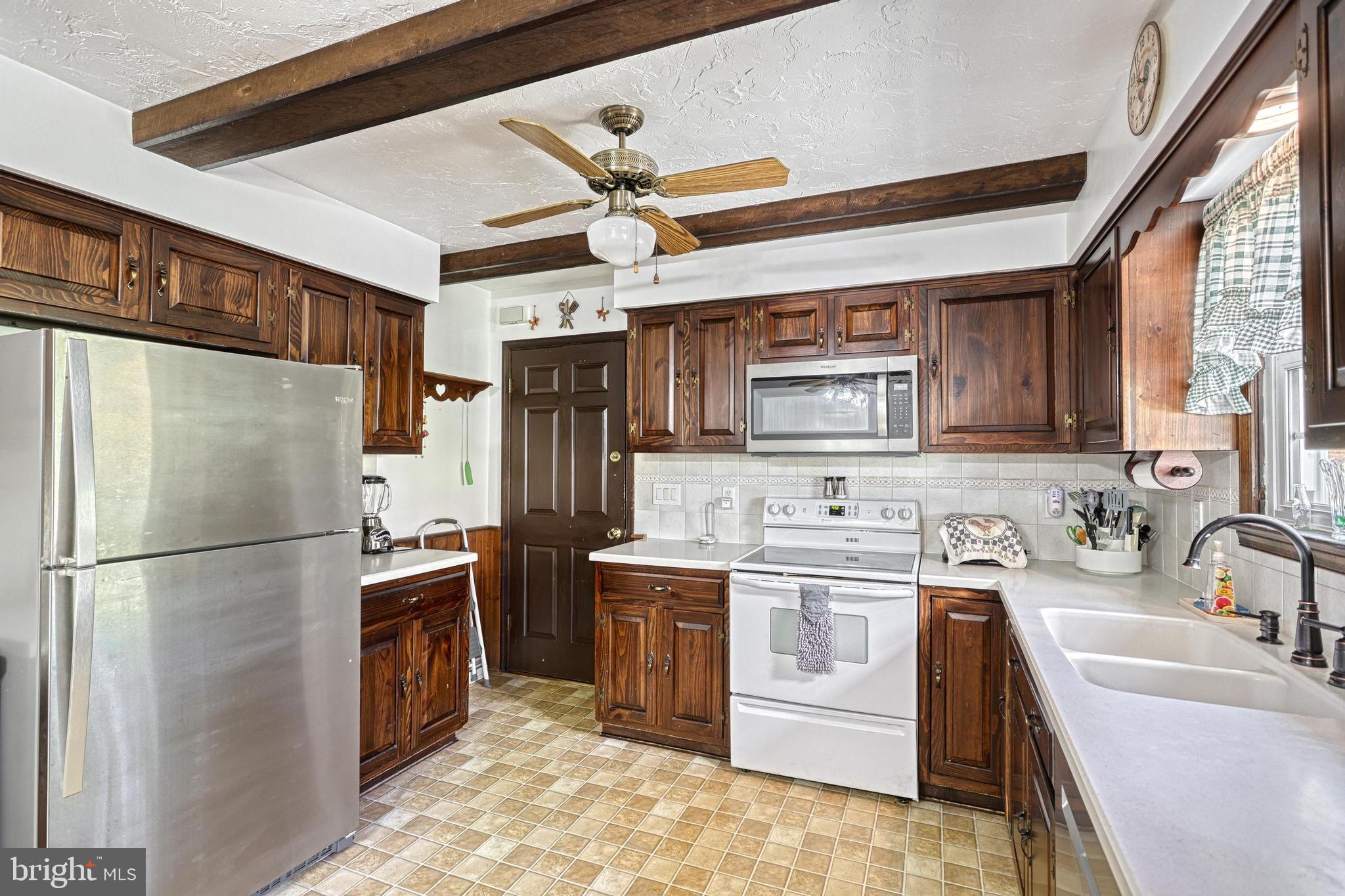 SPRING GROVE - Residential