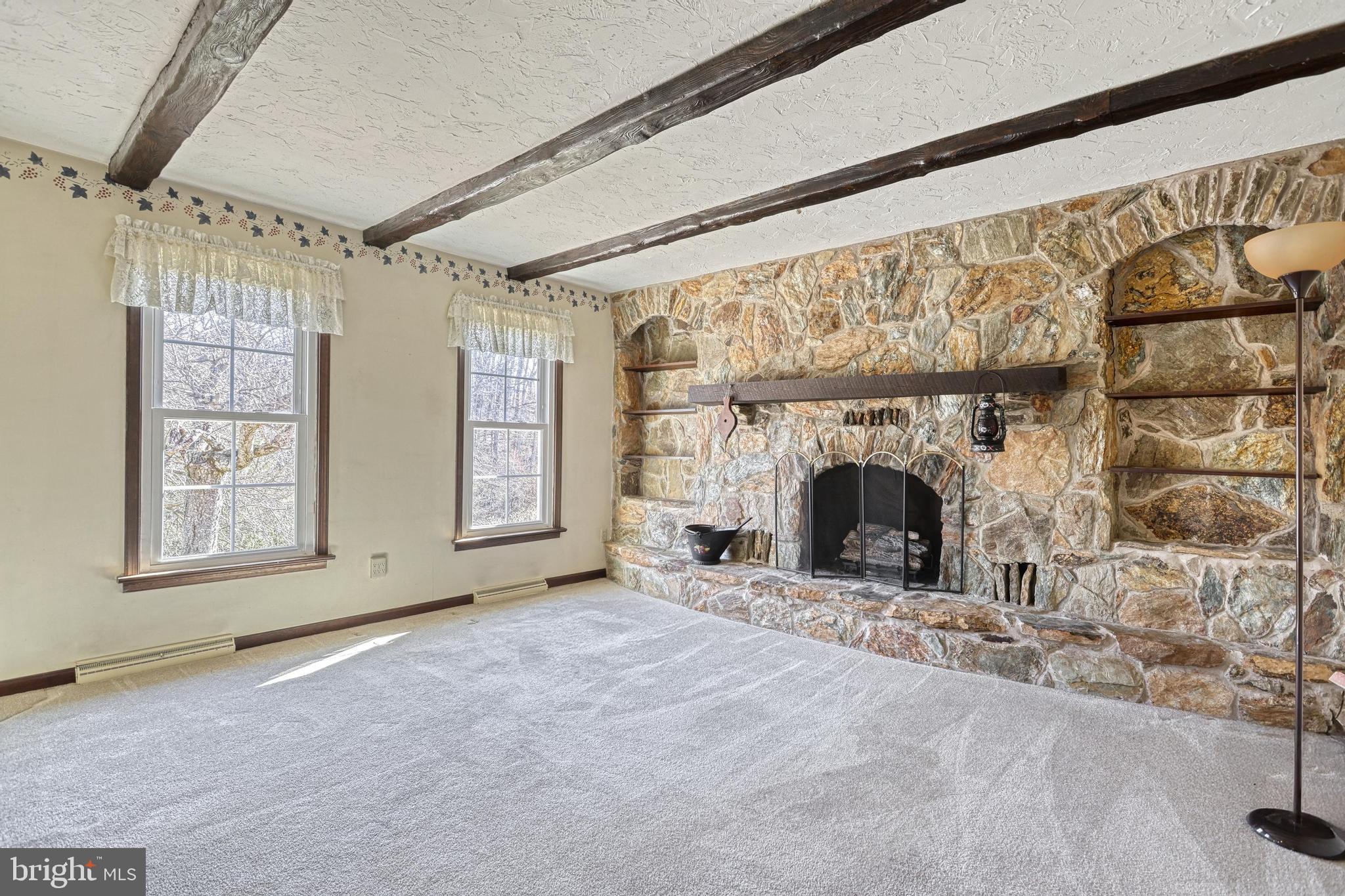 SPRING GROVE - Residential