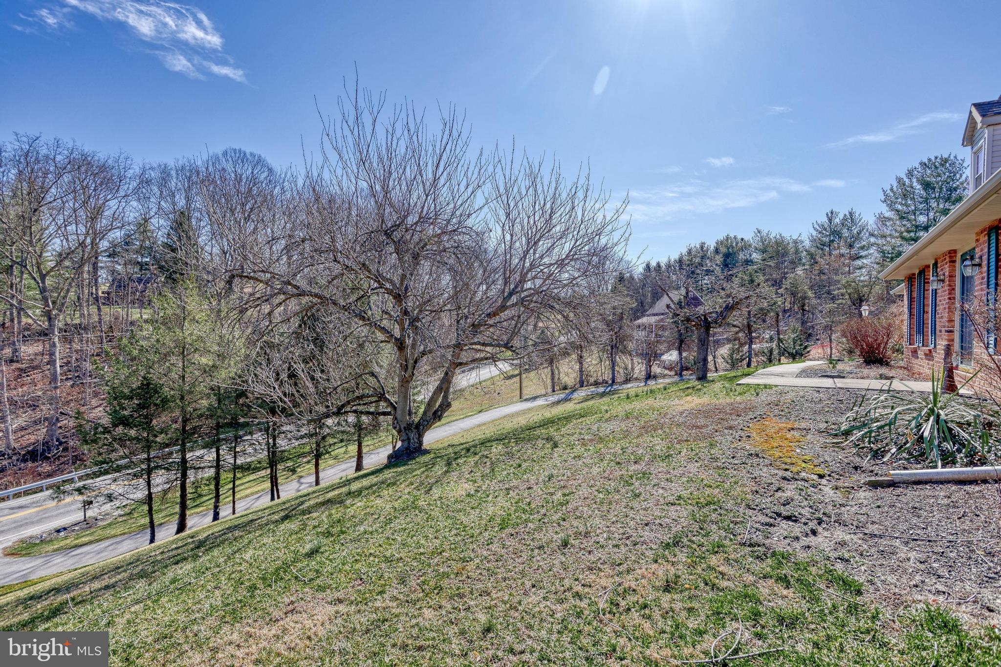 SPRING GROVE - Residential