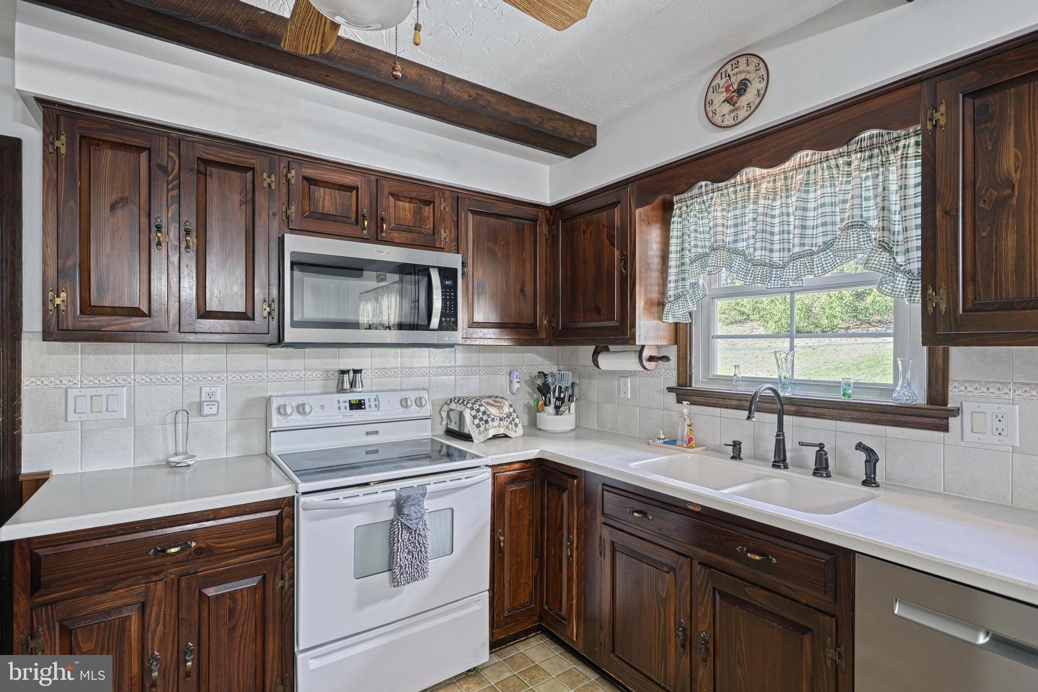 SPRING GROVE - Residential