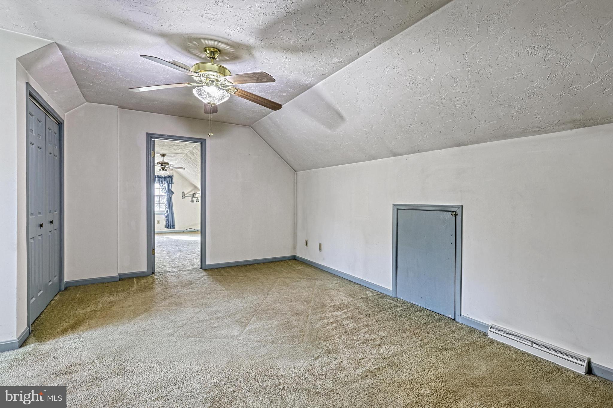 SPRING GROVE - Residential