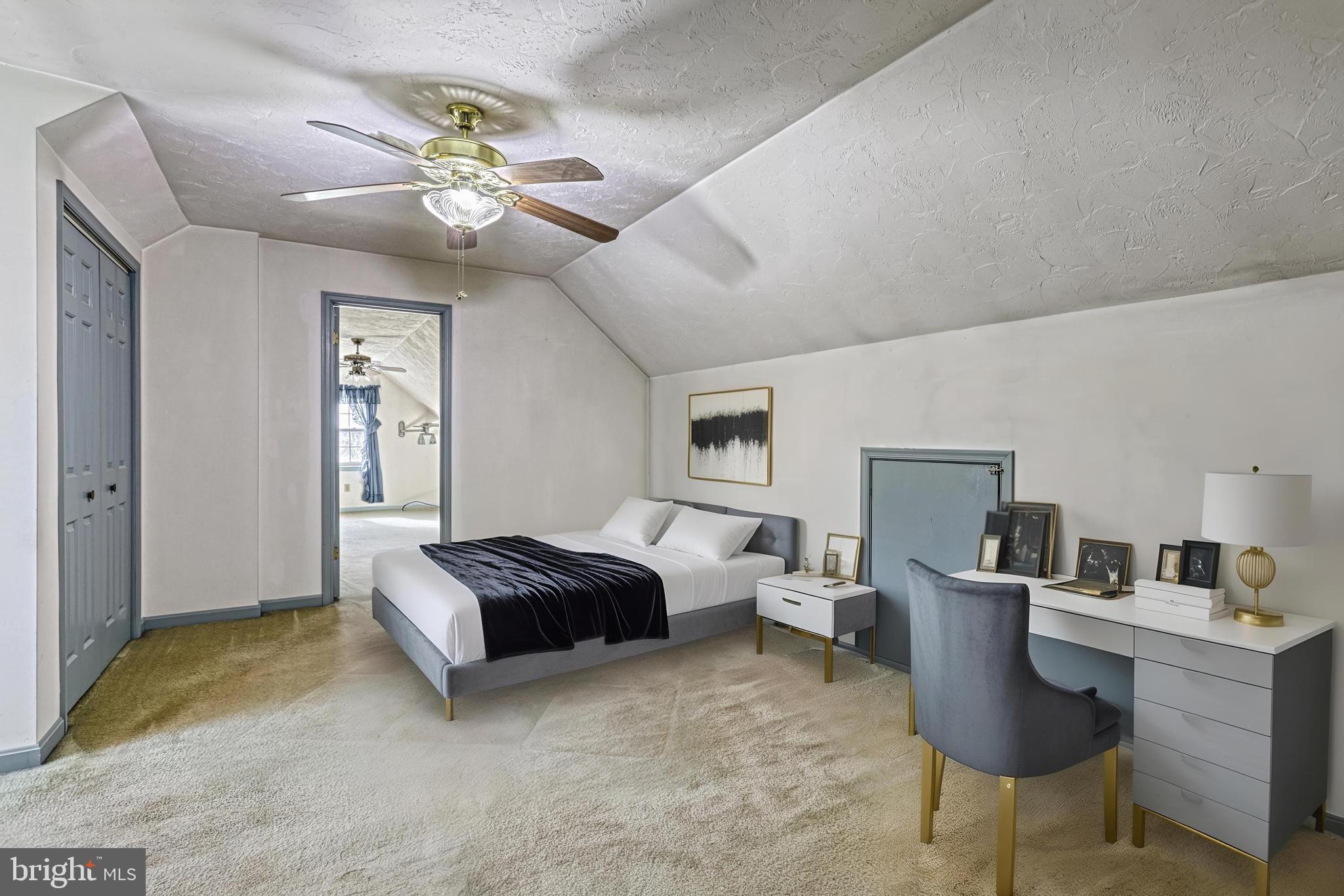 SPRING GROVE - Residential