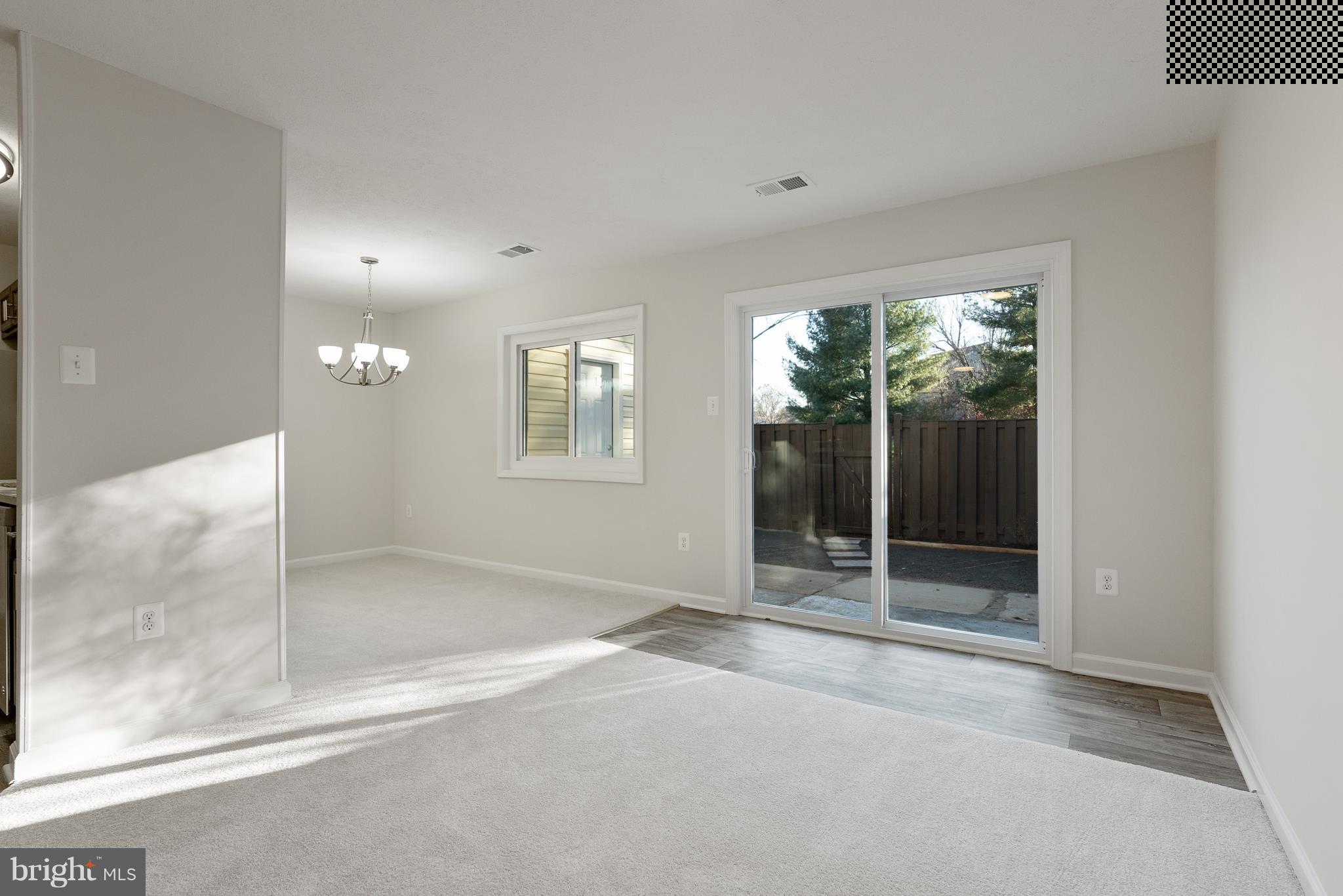 SUGARLAND - Residential